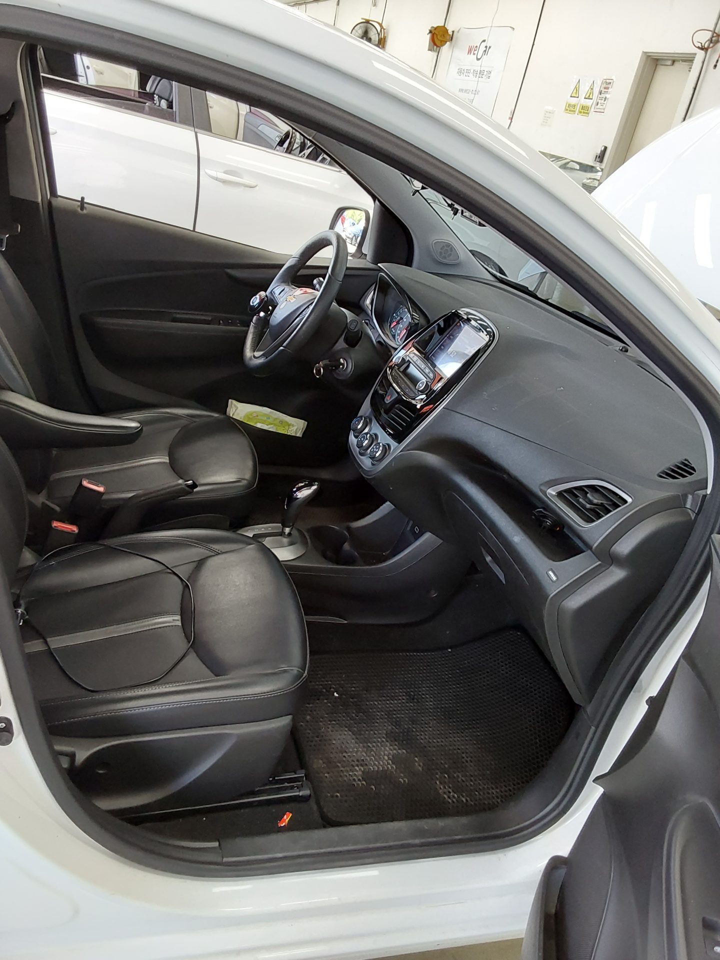 2019 - chevrolet spark