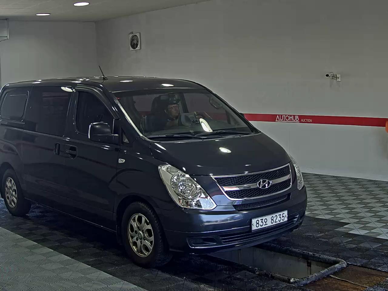 2015 - hyundai grand starex