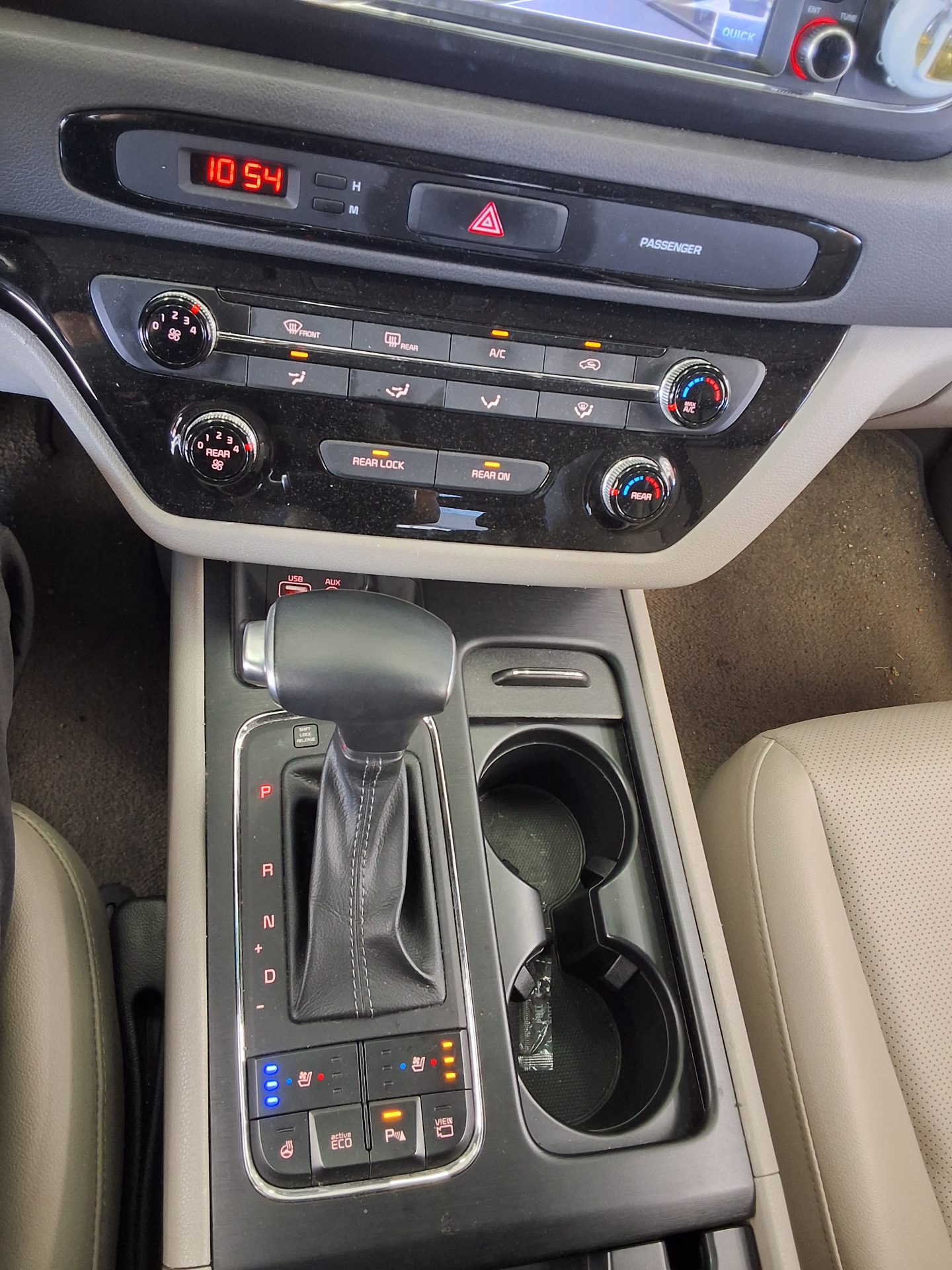 2018 - kia carnival