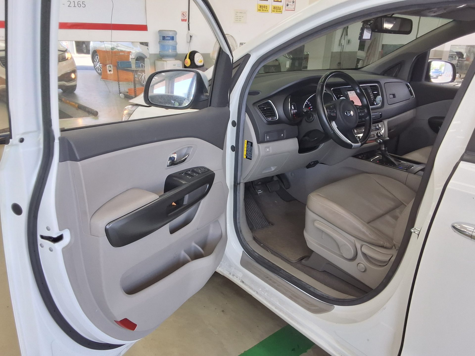 2018 - kia carnival