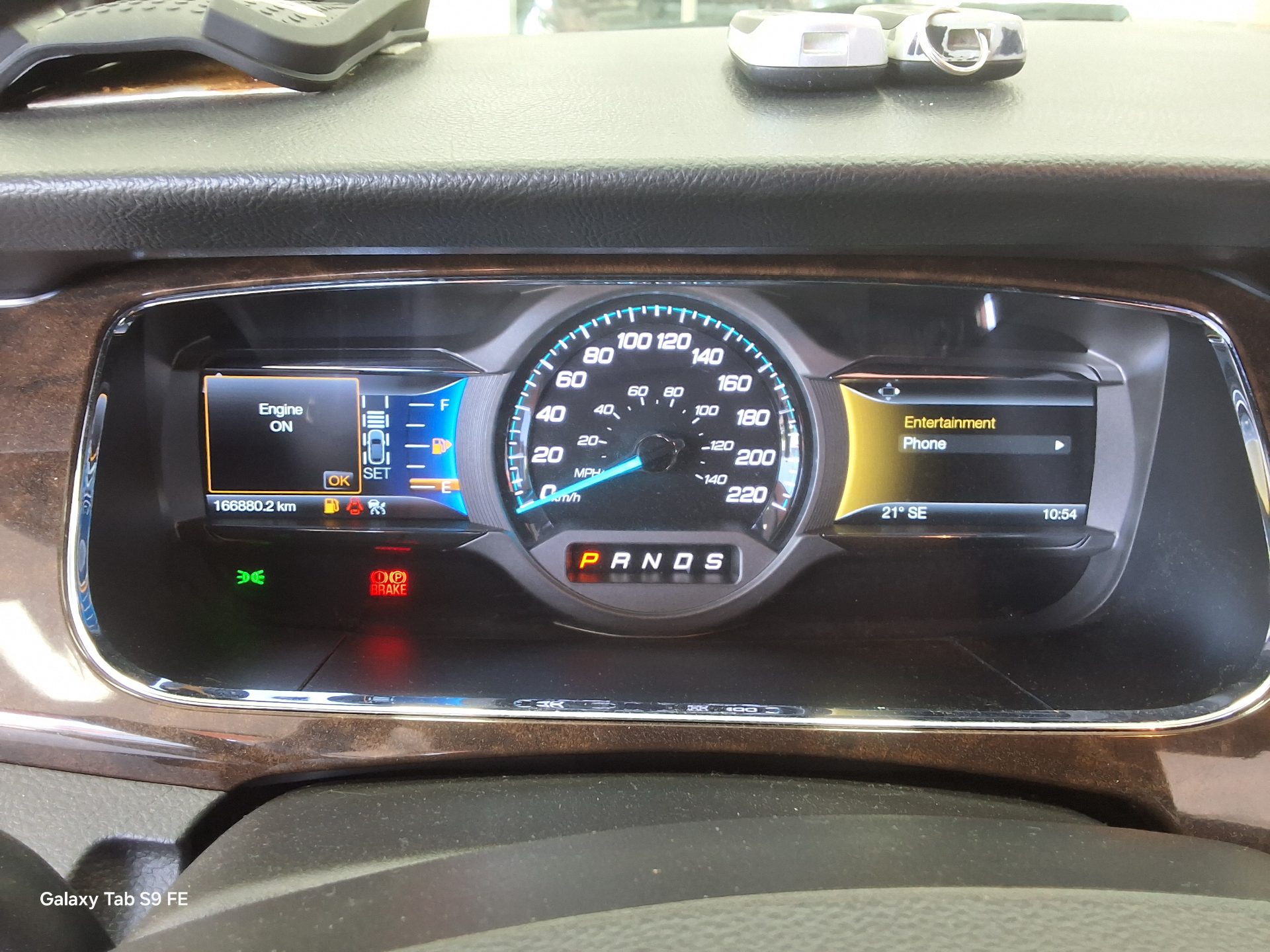 2014 - ford taurus