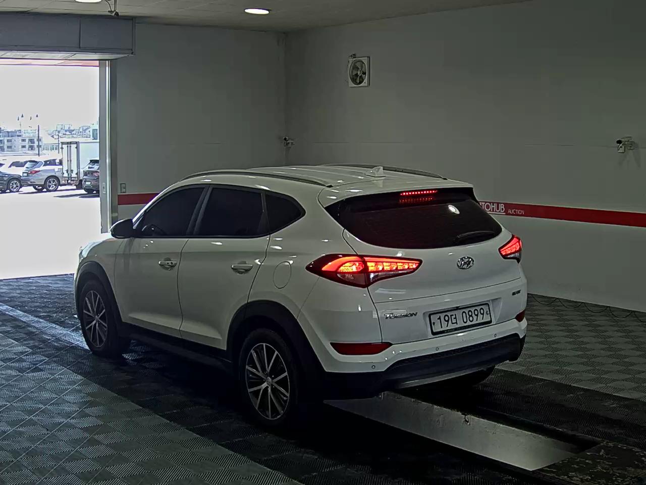 2016 - hyundai tucson