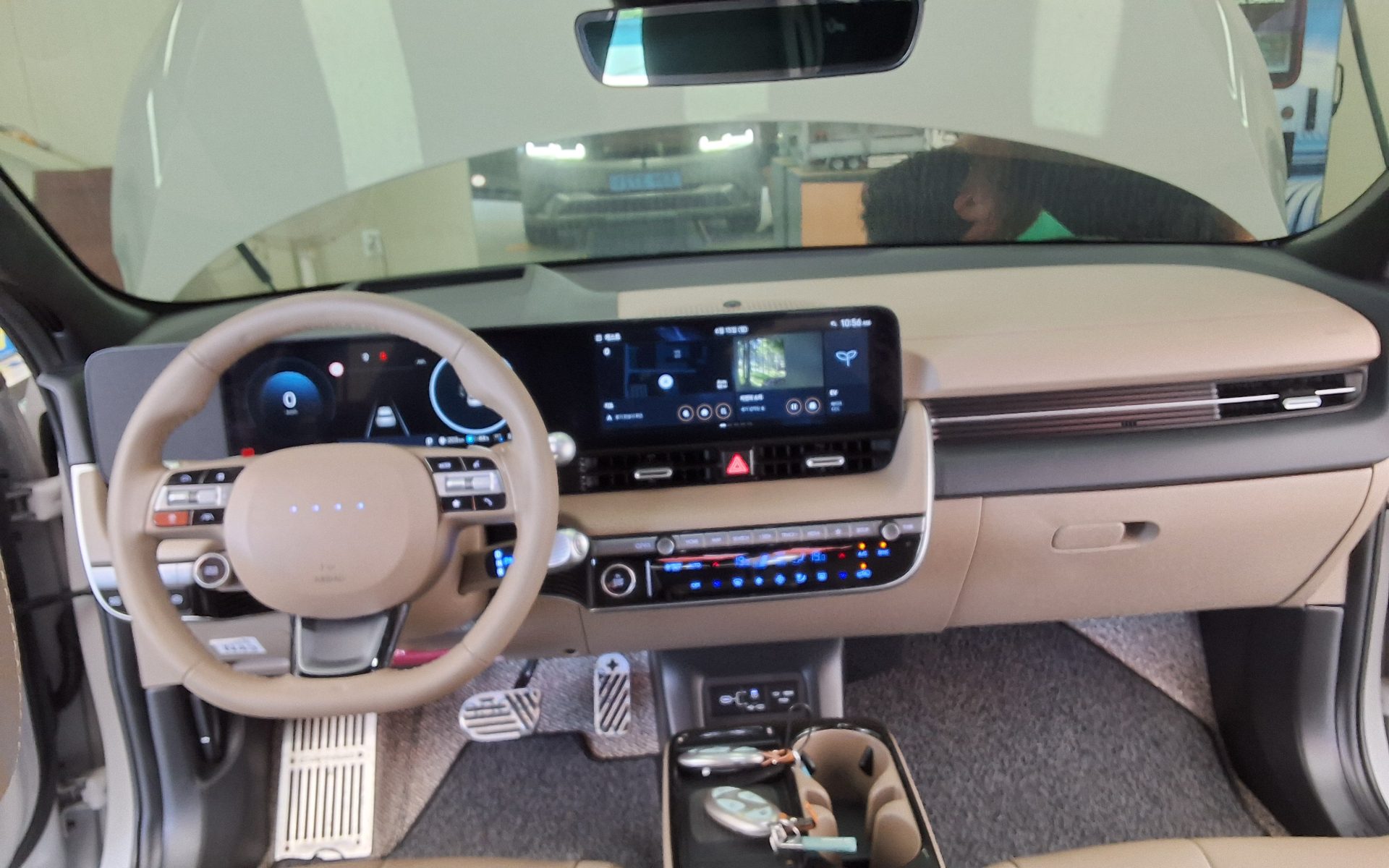 2025 - hyundai ioniq
