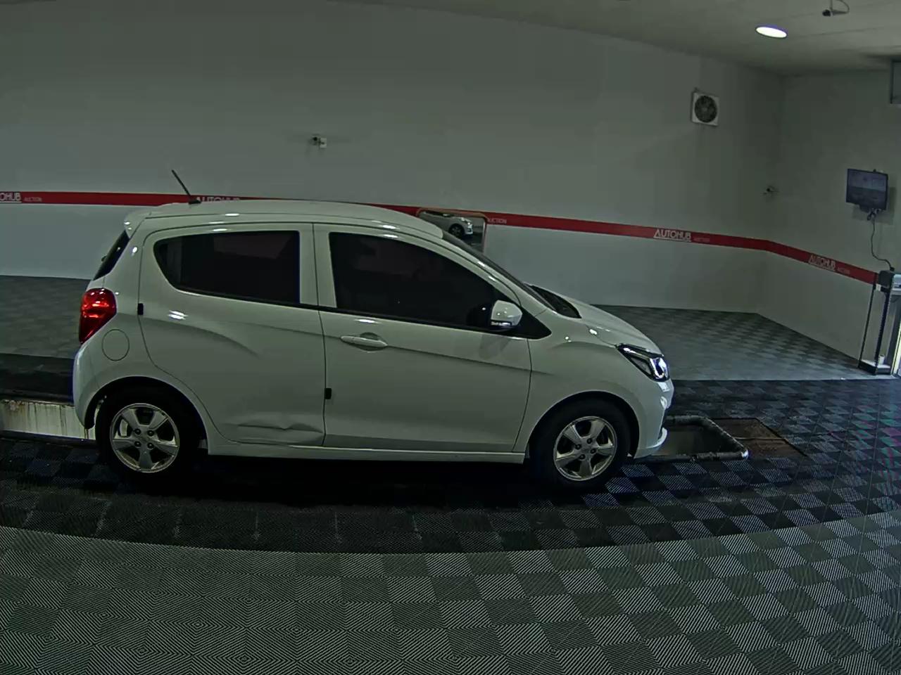 2019 - chevrolet spark