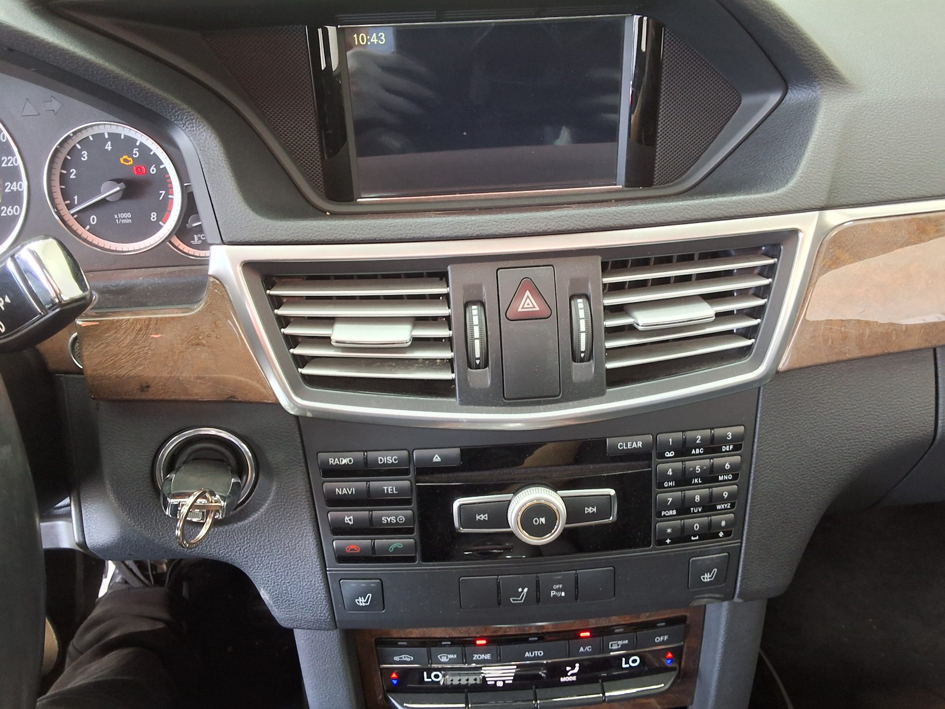 2012 - mercedes-benz e300