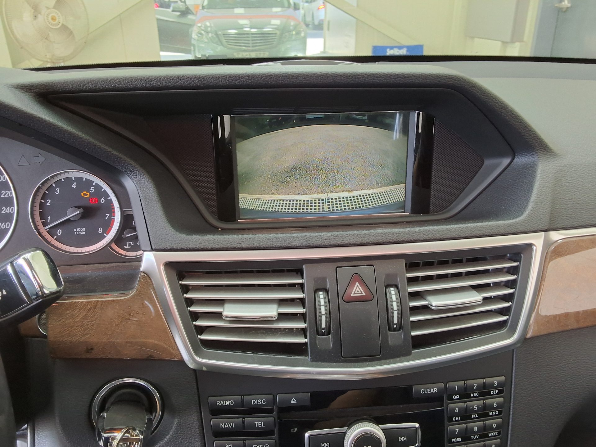 2012 - mercedes-benz e300