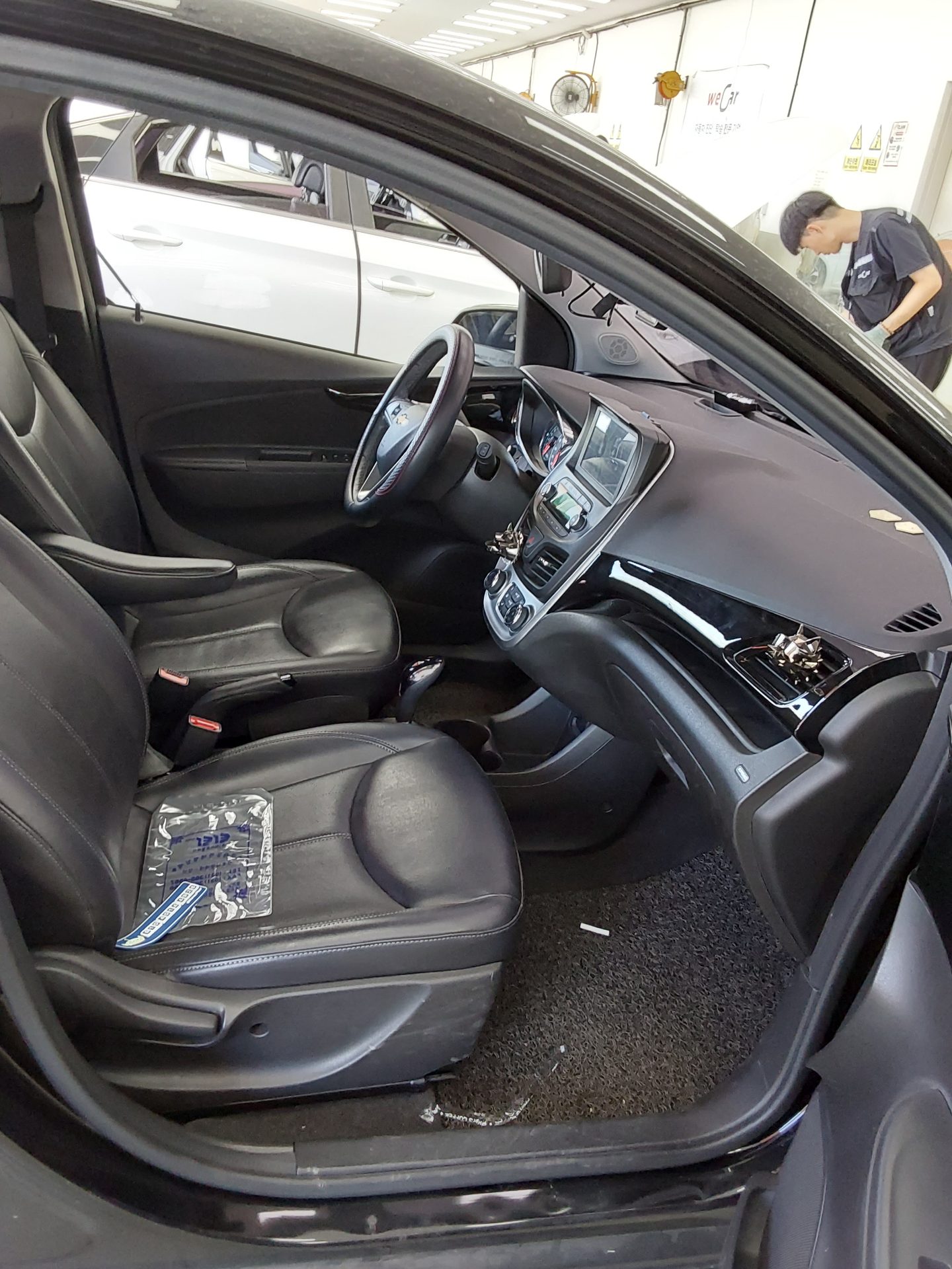 2017 - chevrolet spark