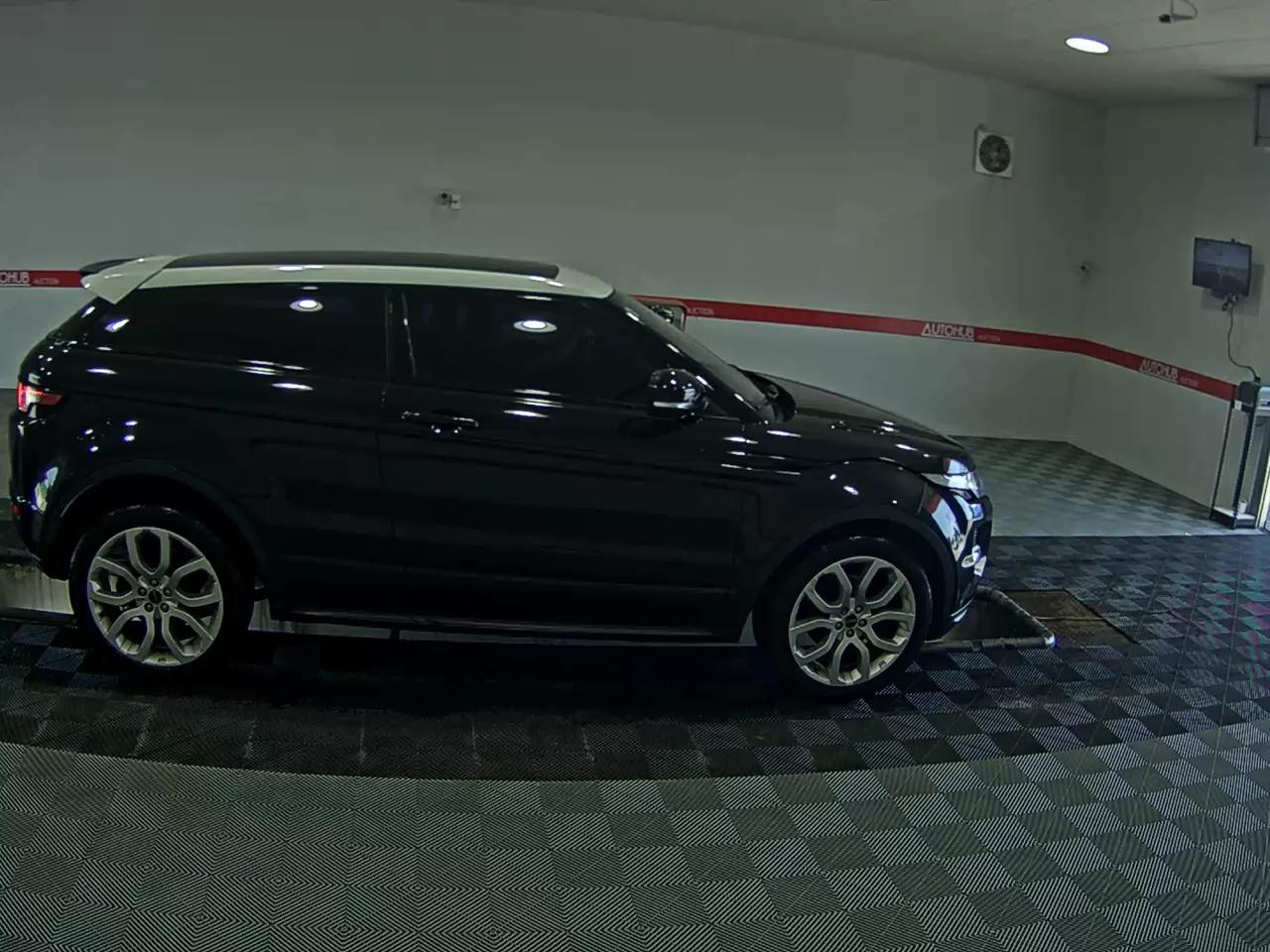 2012 - land rover range rover
