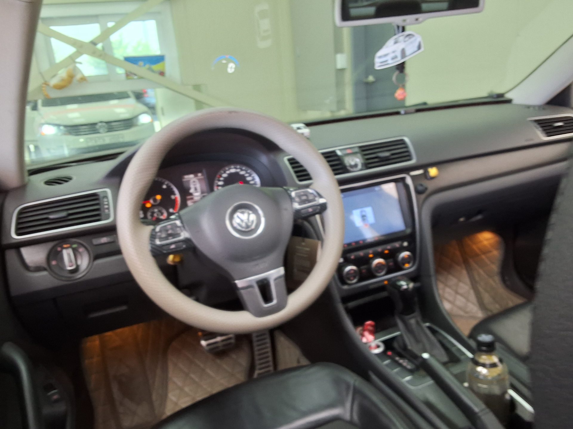 2013 - volkswagen passat