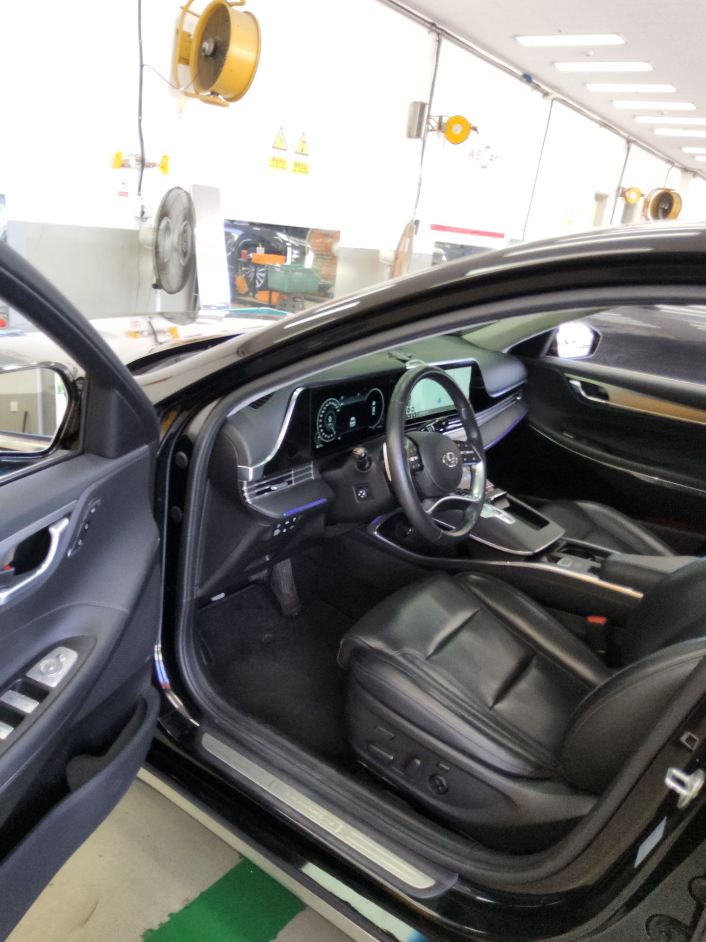 2022 - hyundai grandeur