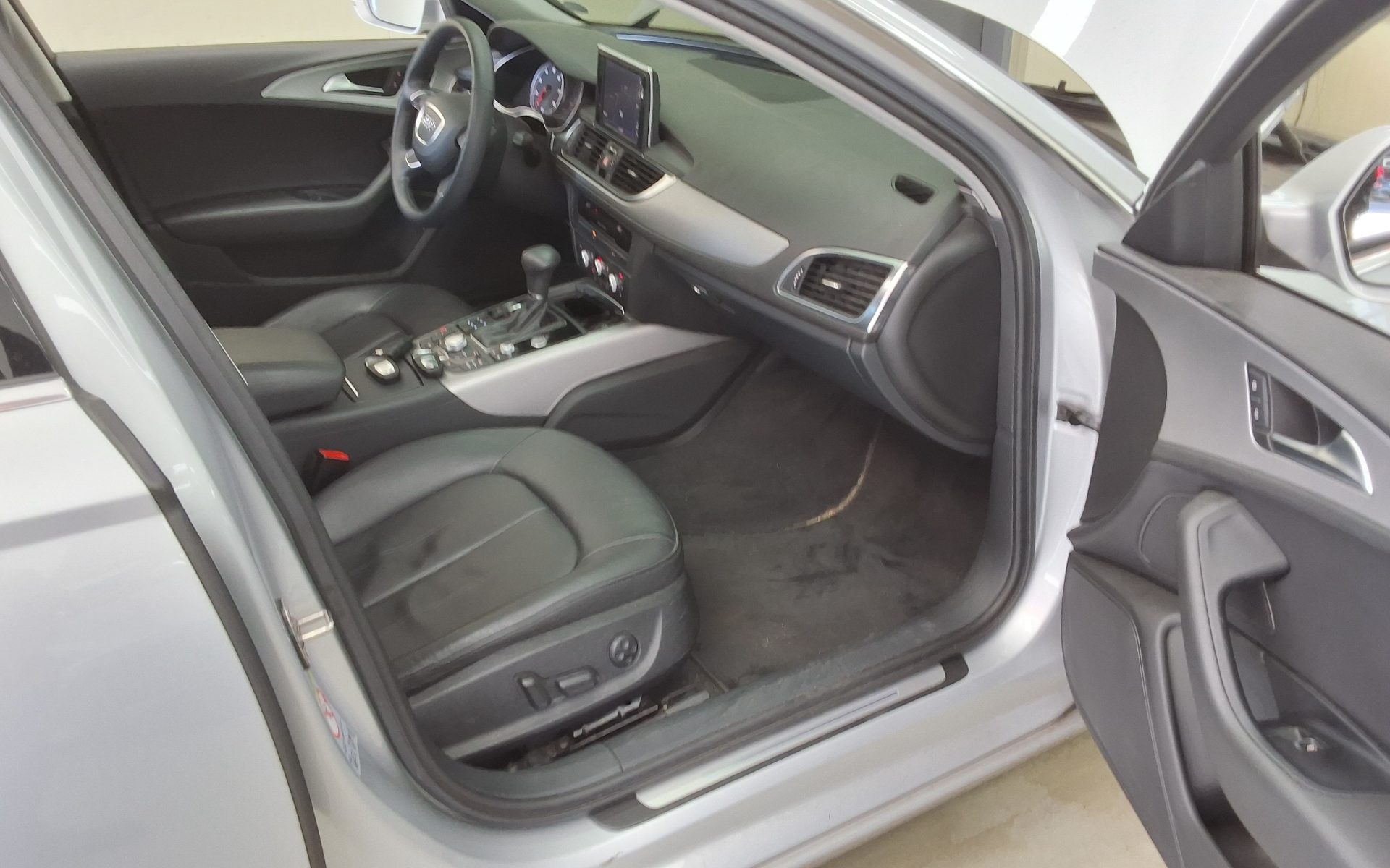 2012 - audi a6