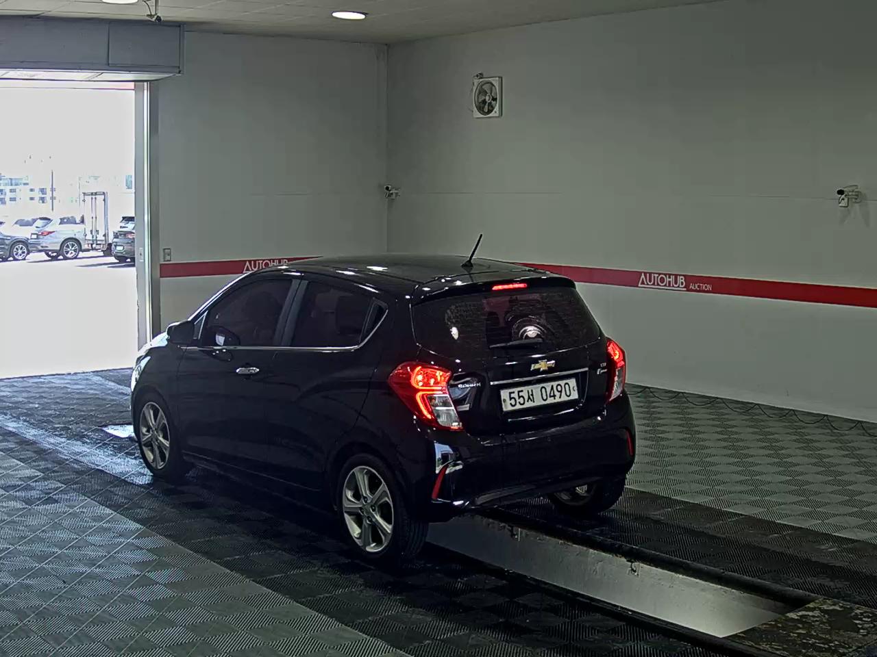 2017 - chevrolet spark