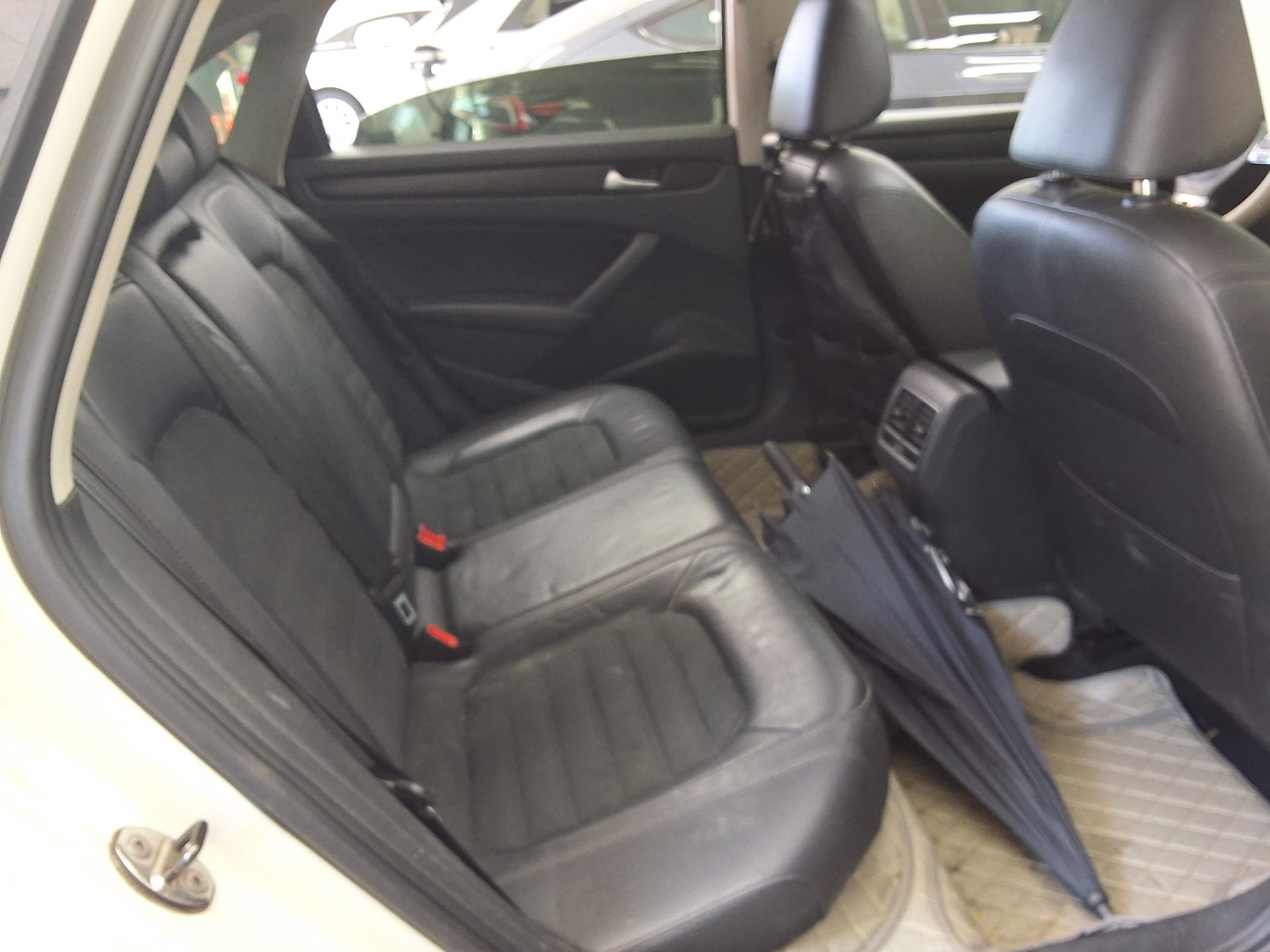 2013 - volkswagen passat