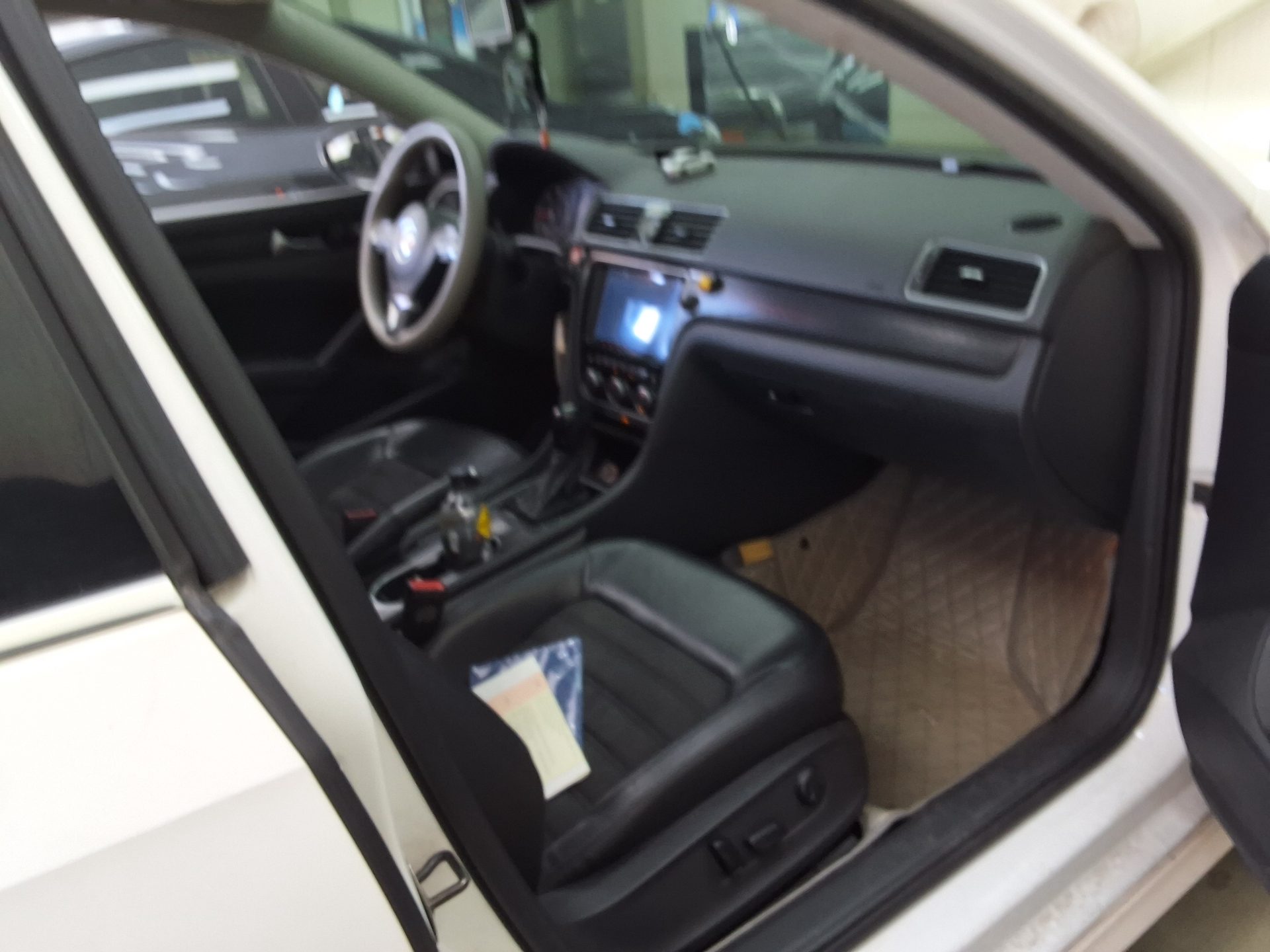 2013 - volkswagen passat