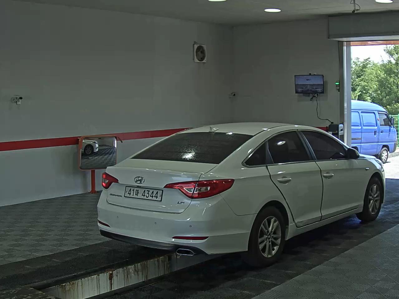 2016 - hyundai sonata
