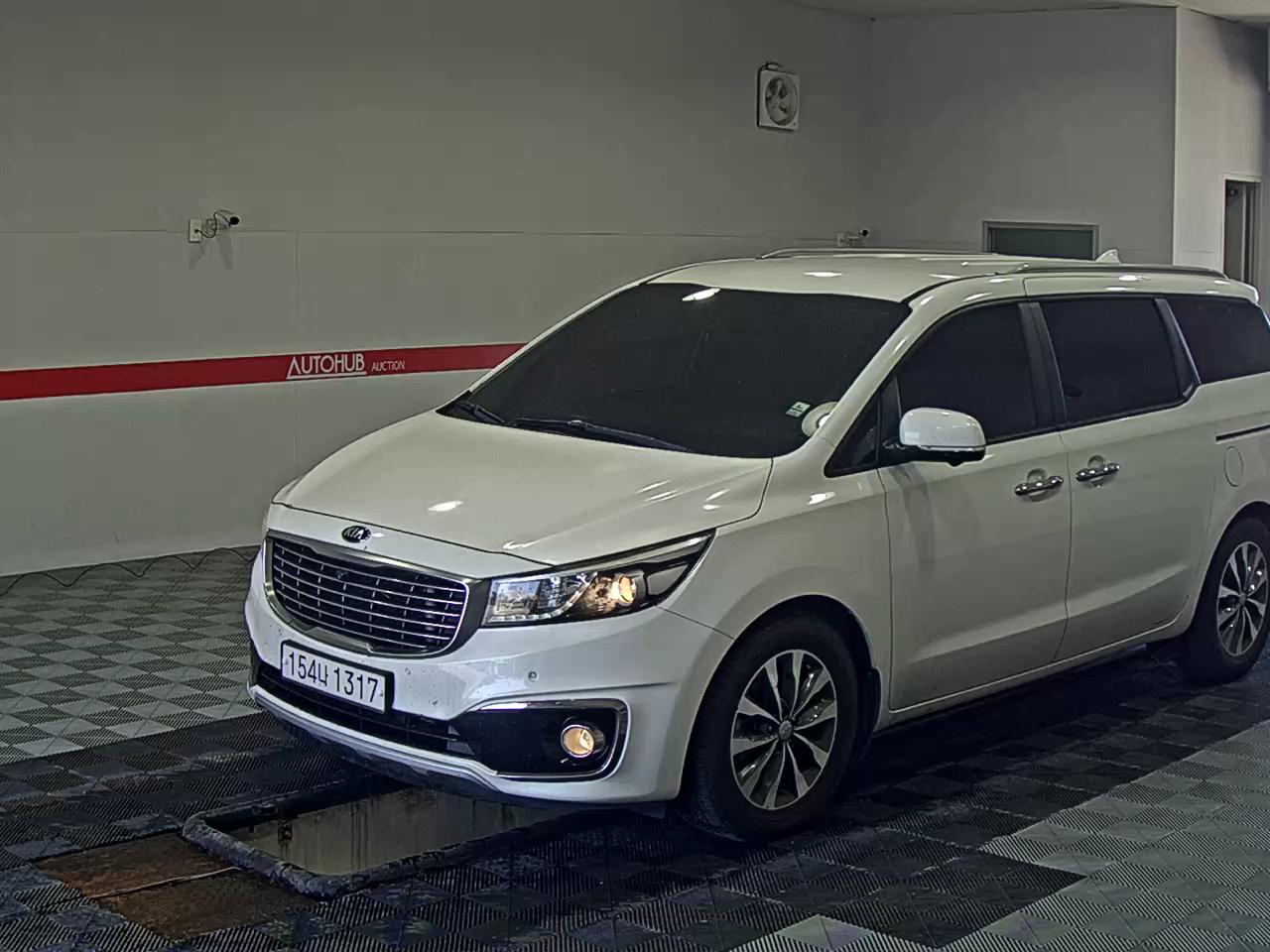 2018 - kia carnival