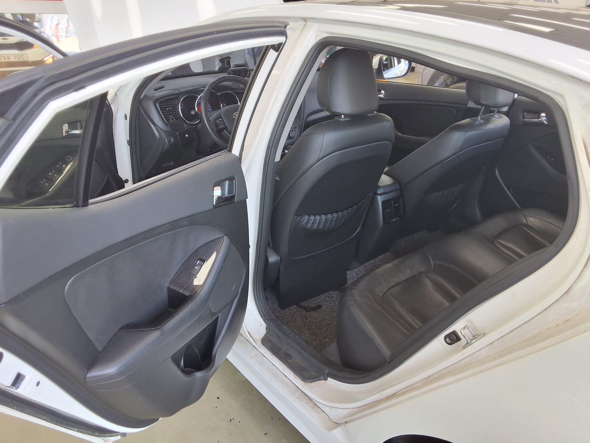 2011 - kia k5