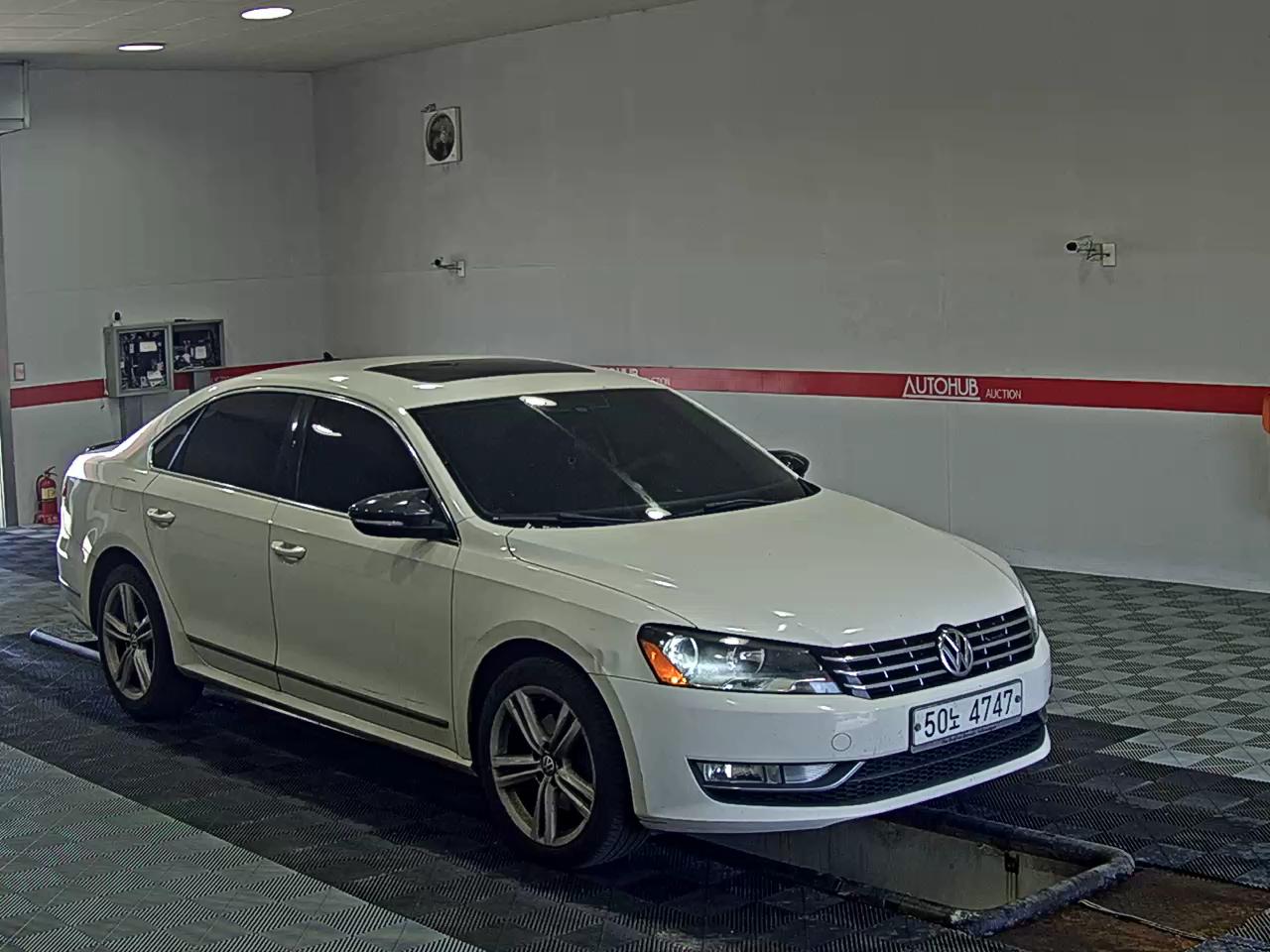 2013 - volkswagen passat