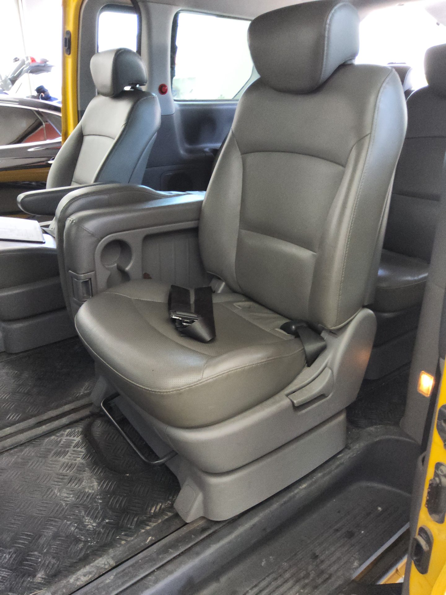 2013 - hyundai grand starex