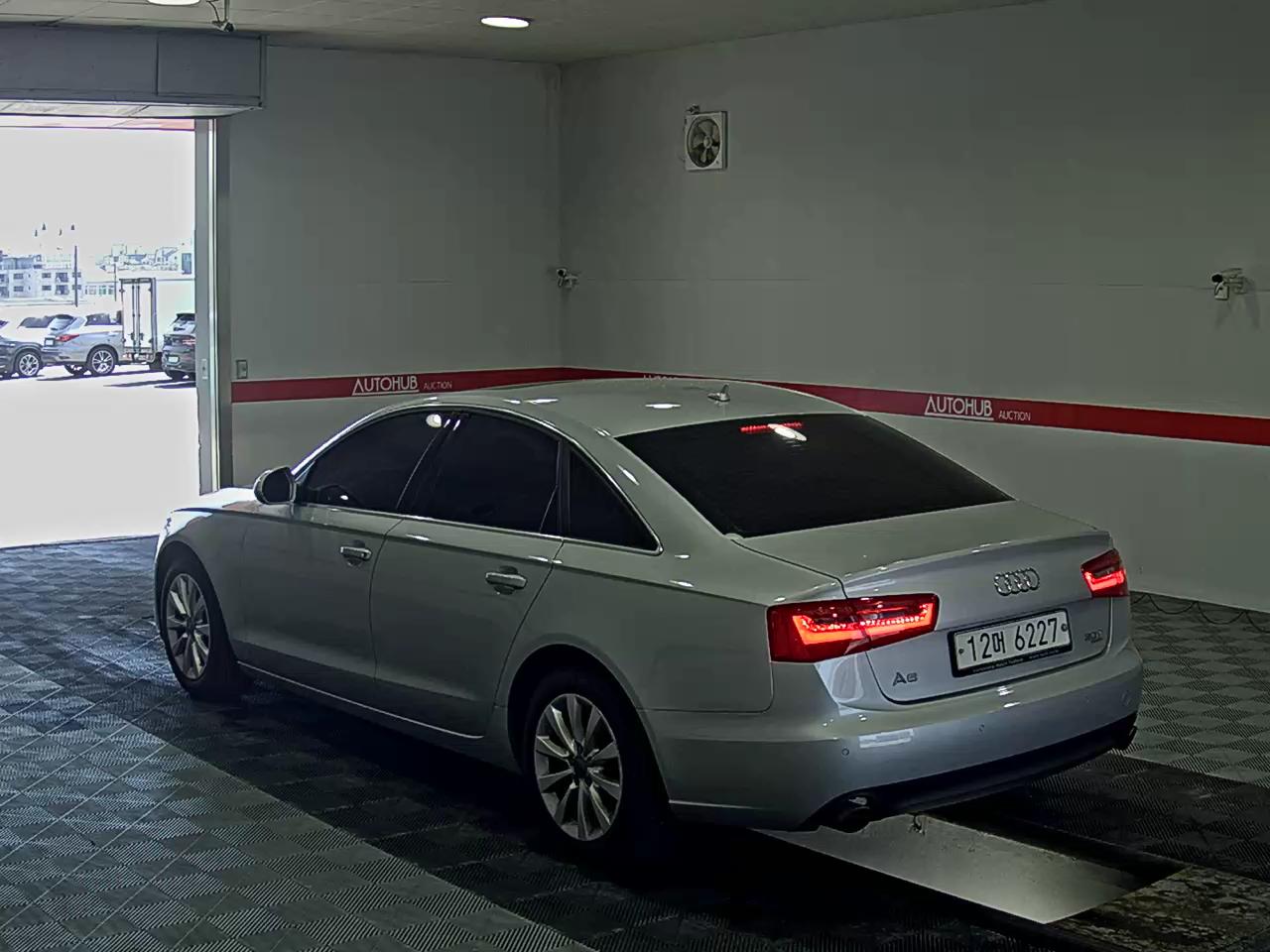 2012 - audi a6