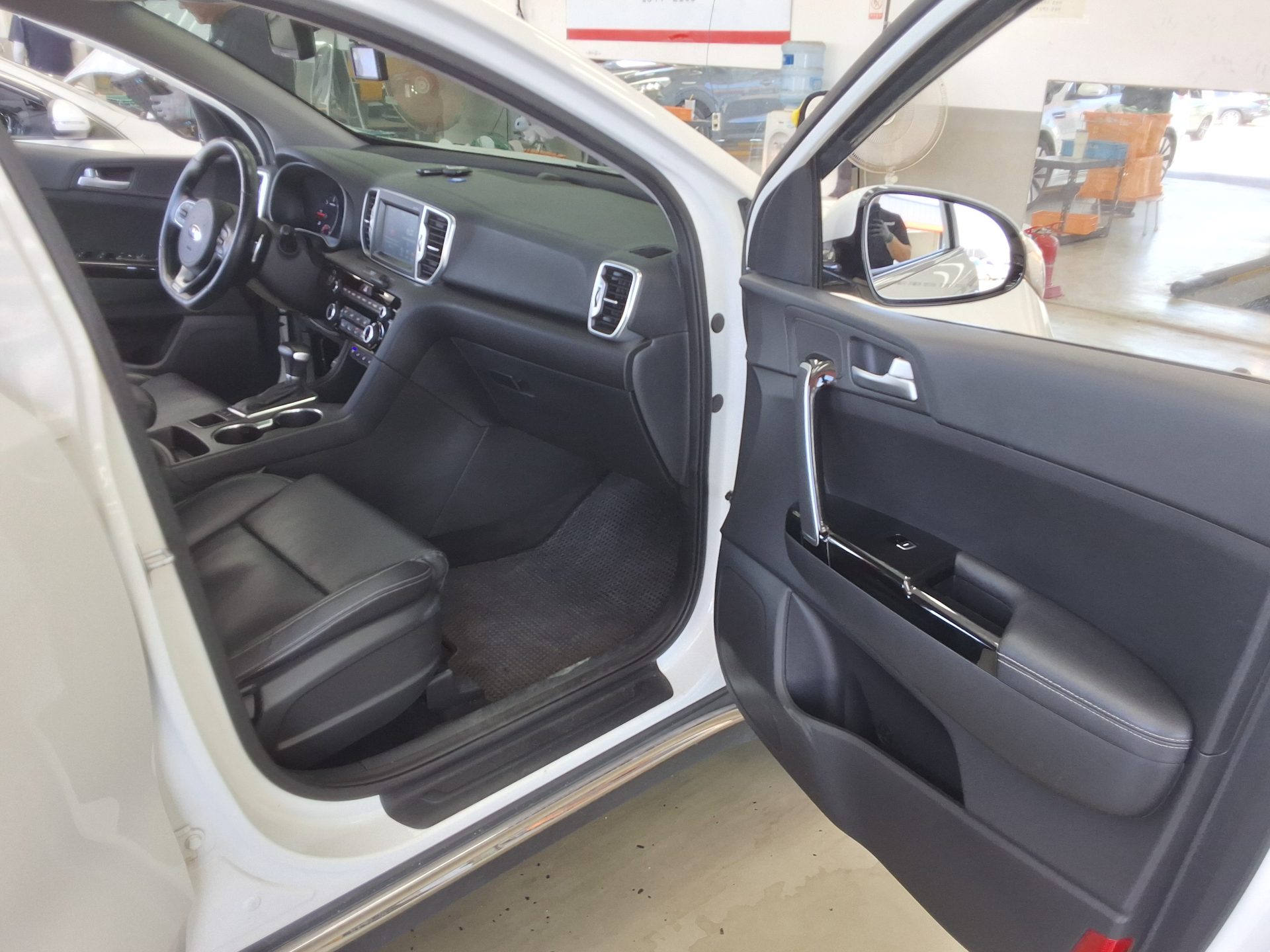 2016 - kia sportage