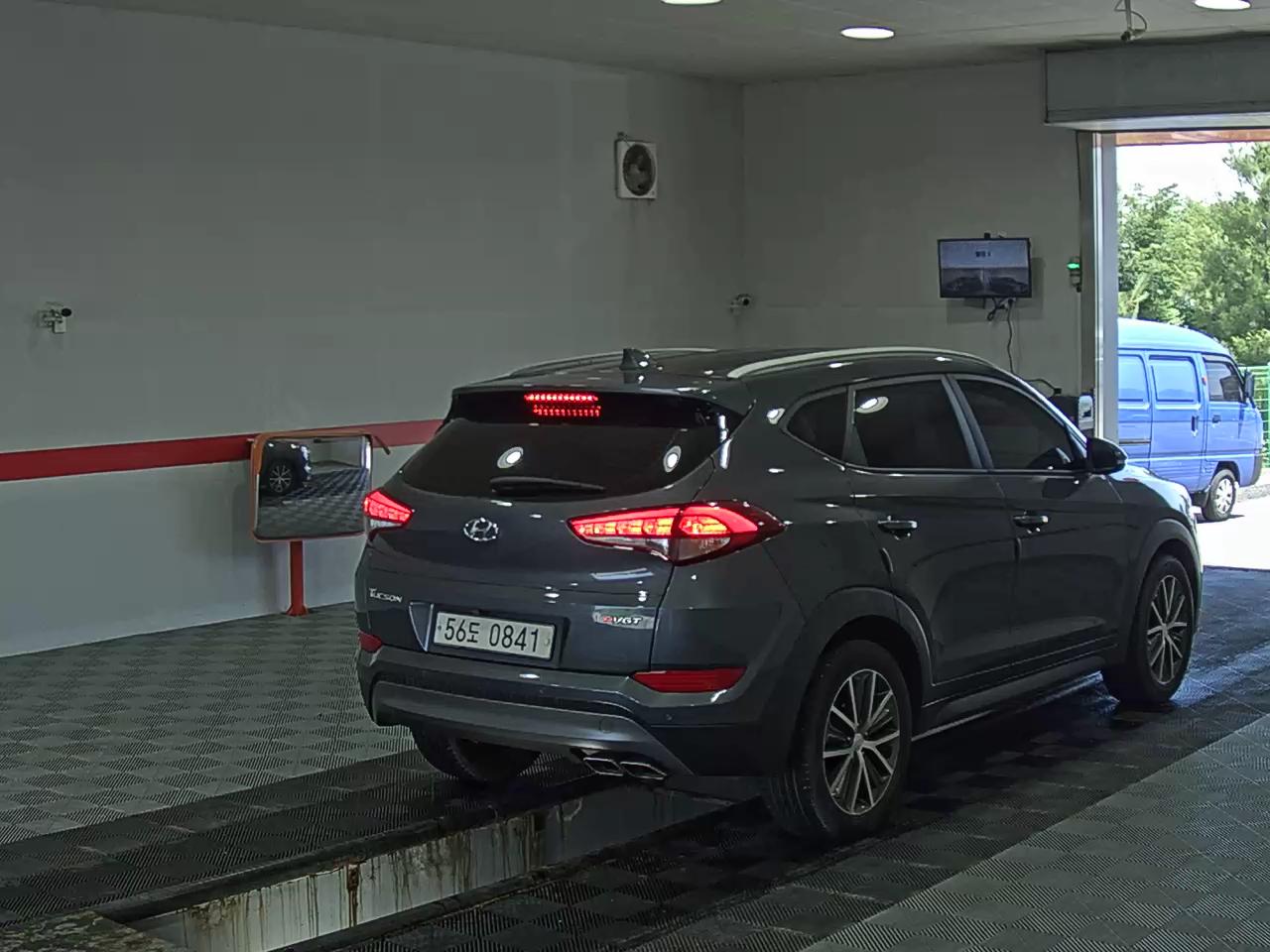 2016 - hyundai tucson