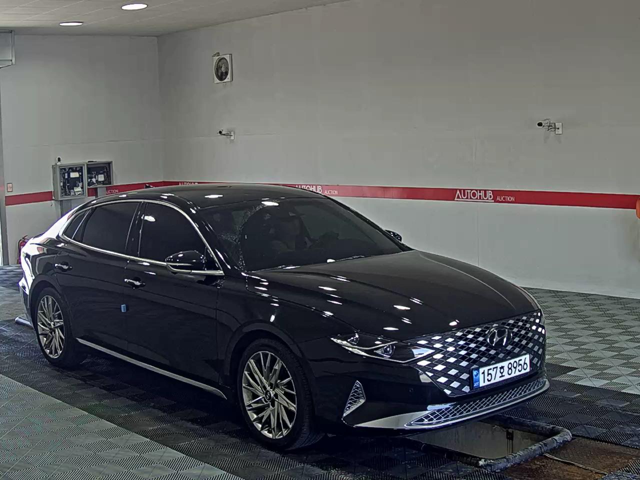 2022 - hyundai grandeur