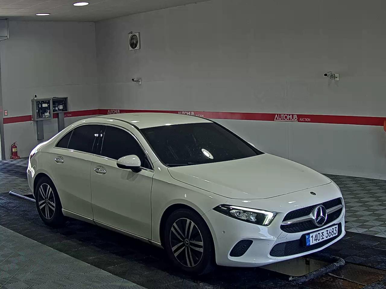 2021 - mercedes-benz a220