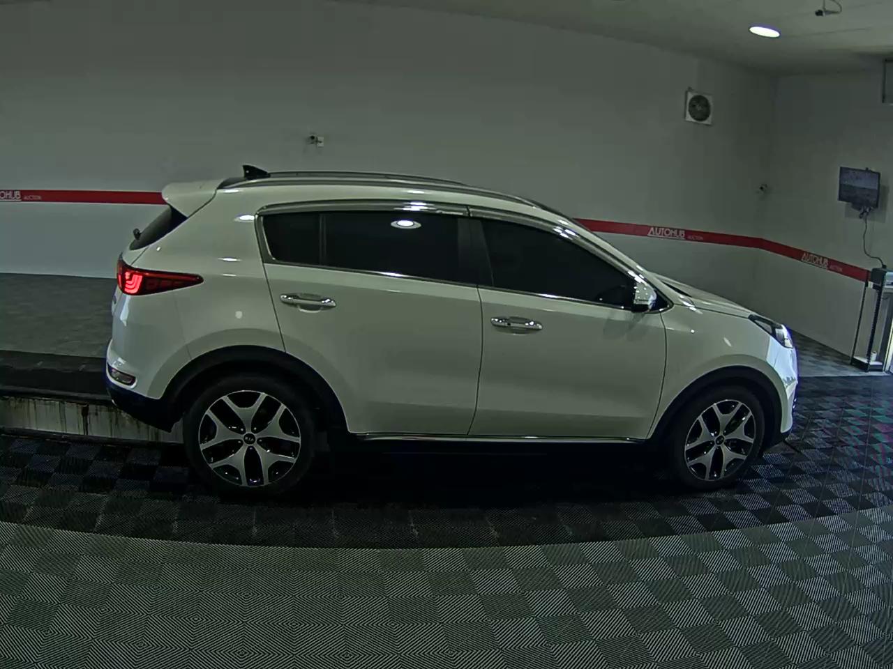 2016 - kia sportage