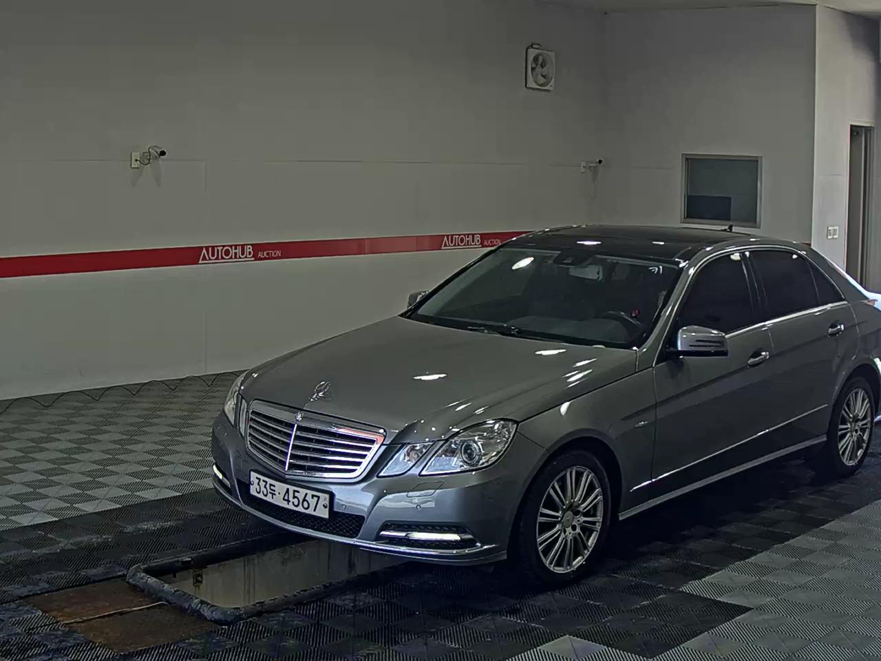 2012 - mercedes-benz e300