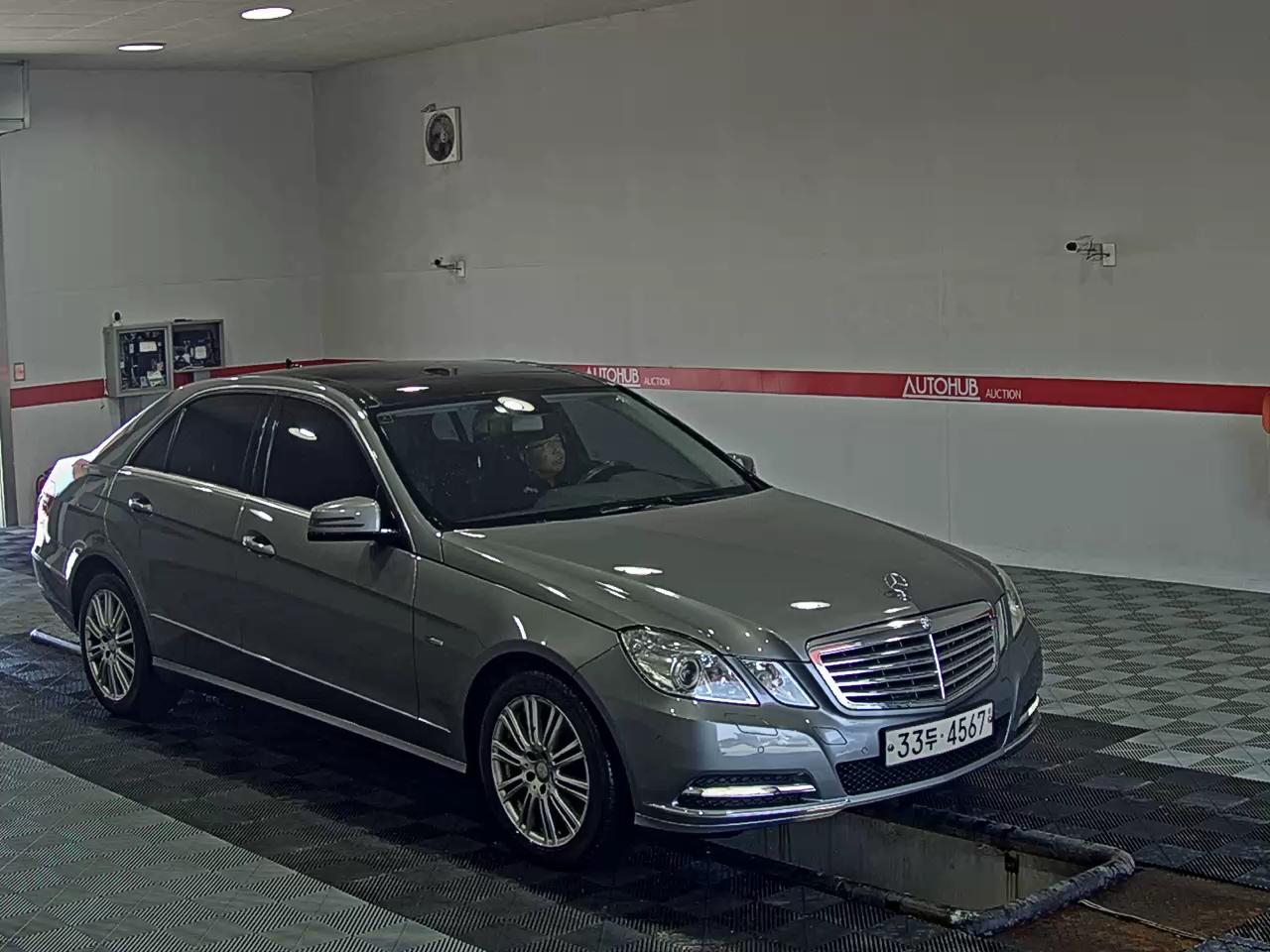 2012 - mercedes-benz e300