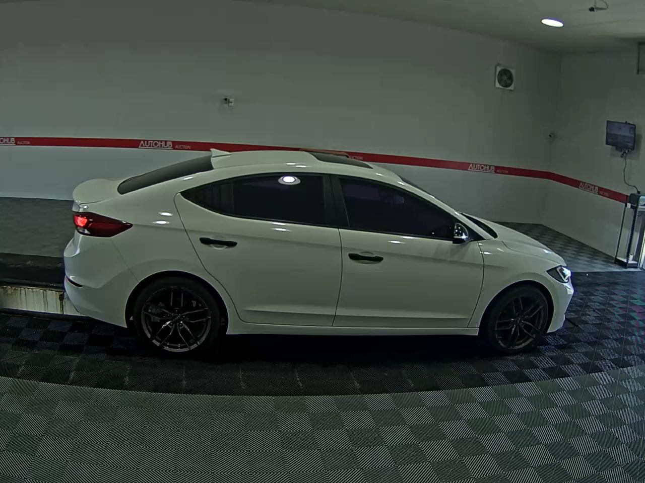 2016 - hyundai avante