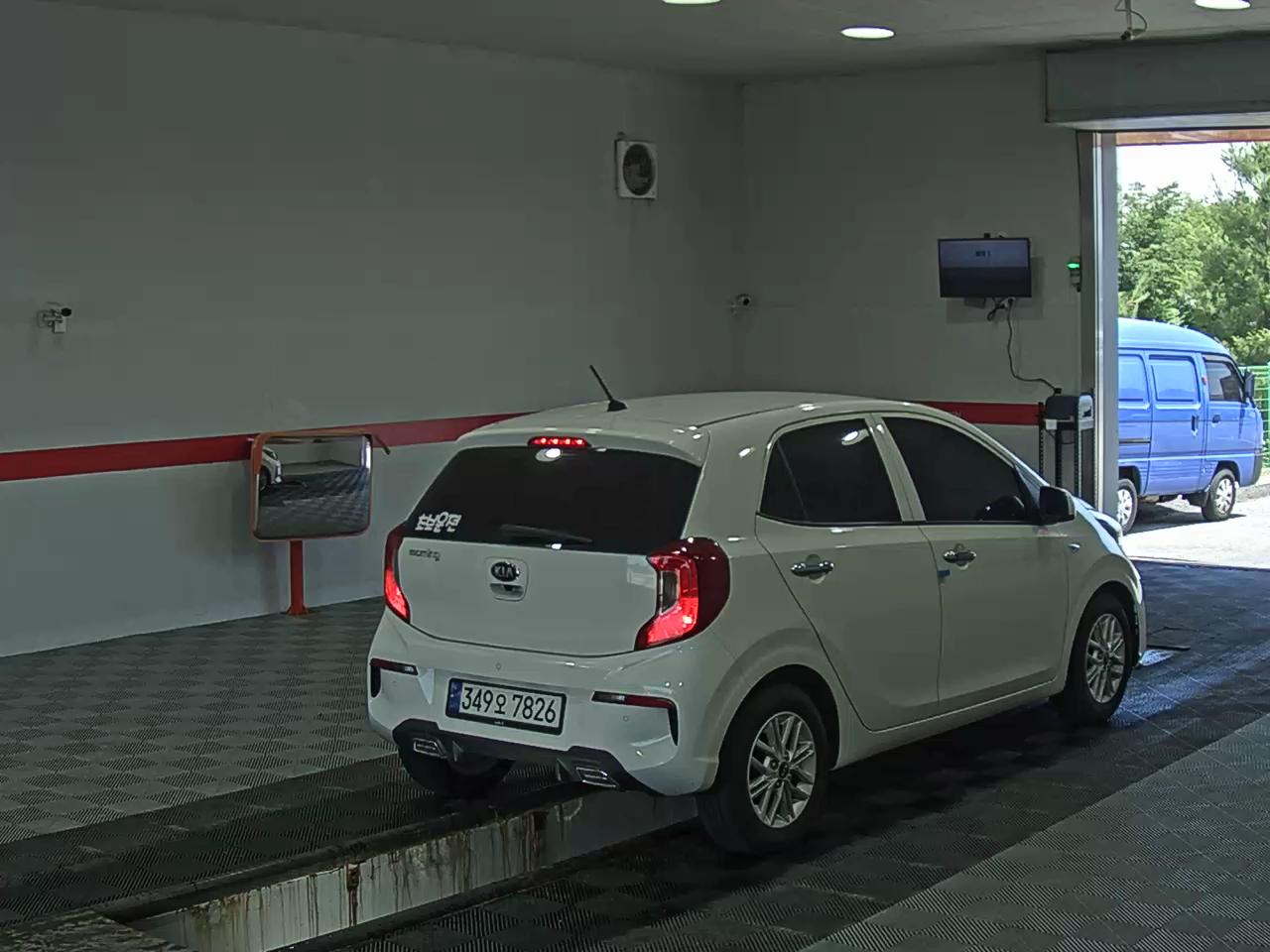 2021 - kia morning