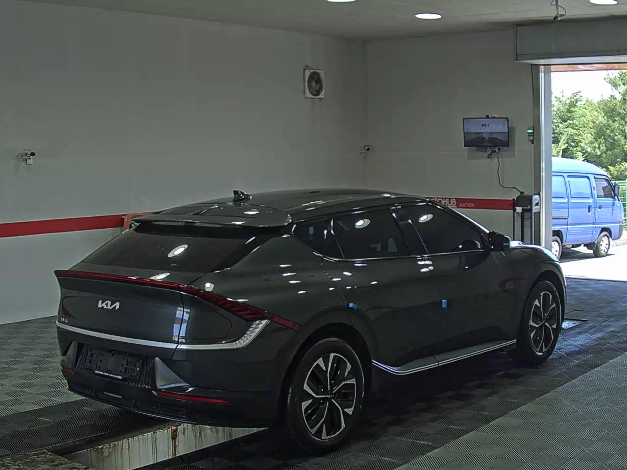 2024 - kia ev6