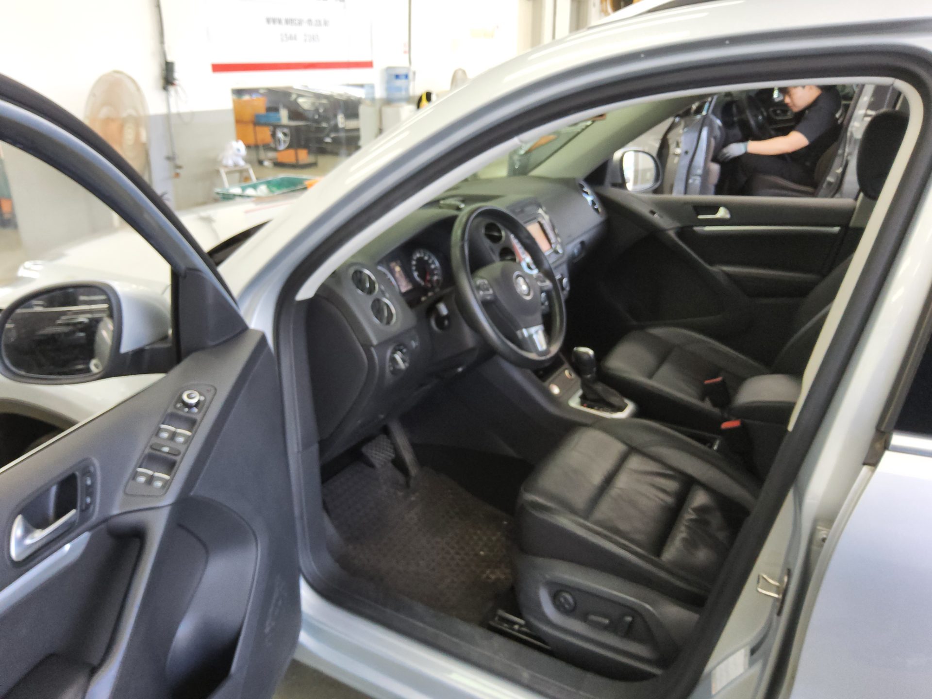 2013 - volkswagen tiguan