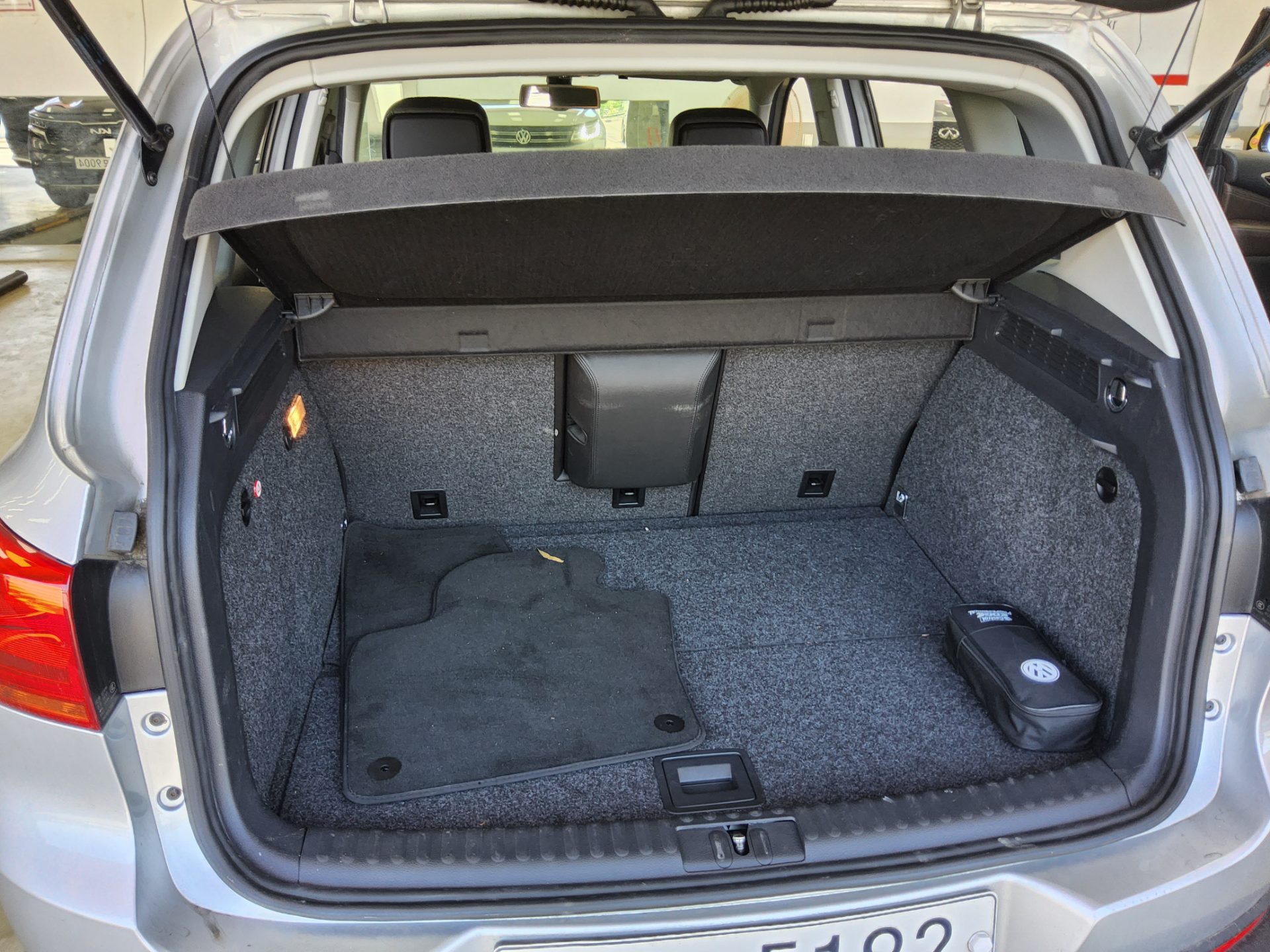 2013 - volkswagen tiguan