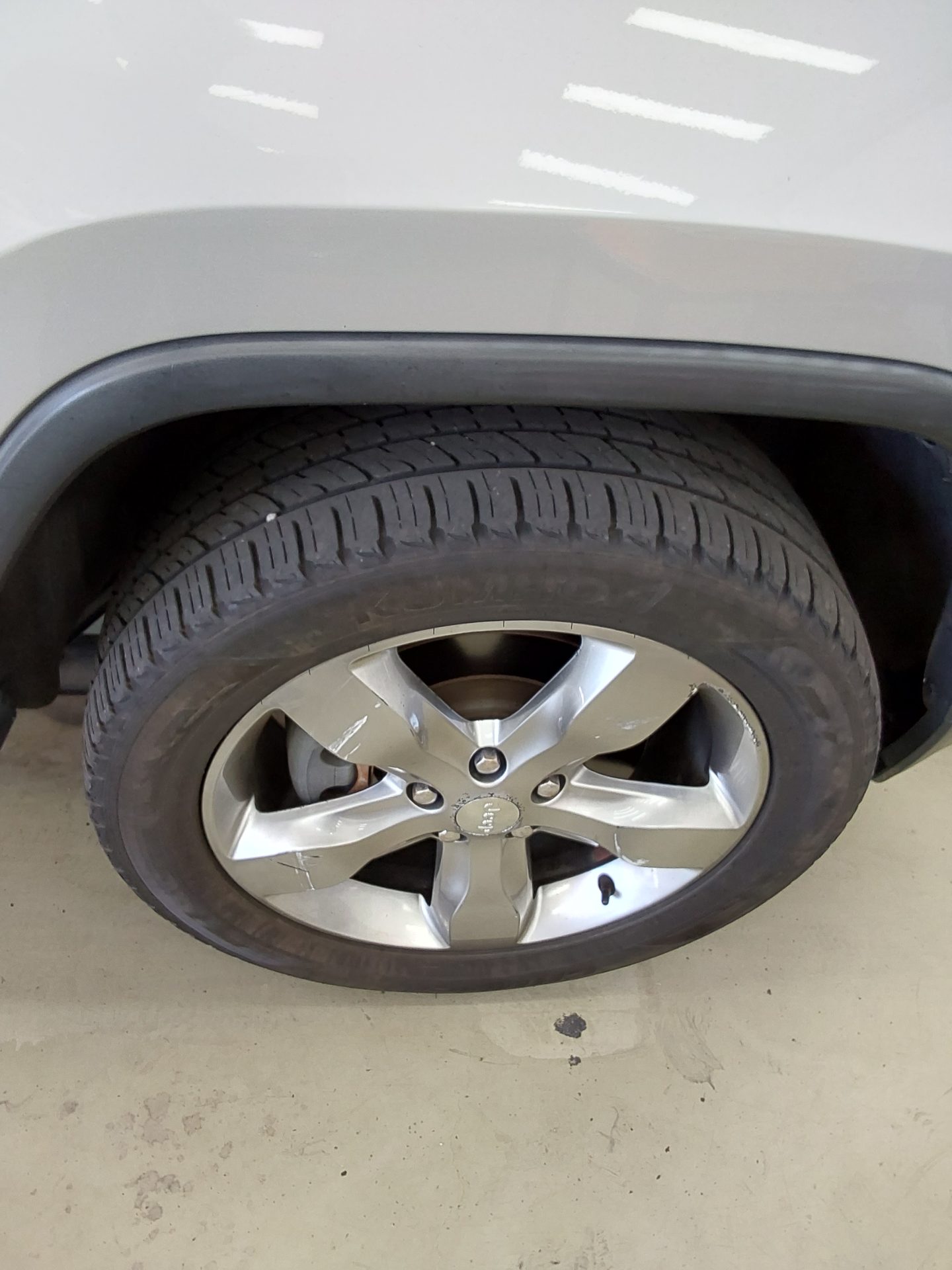 2011 - jeep grand cherokee