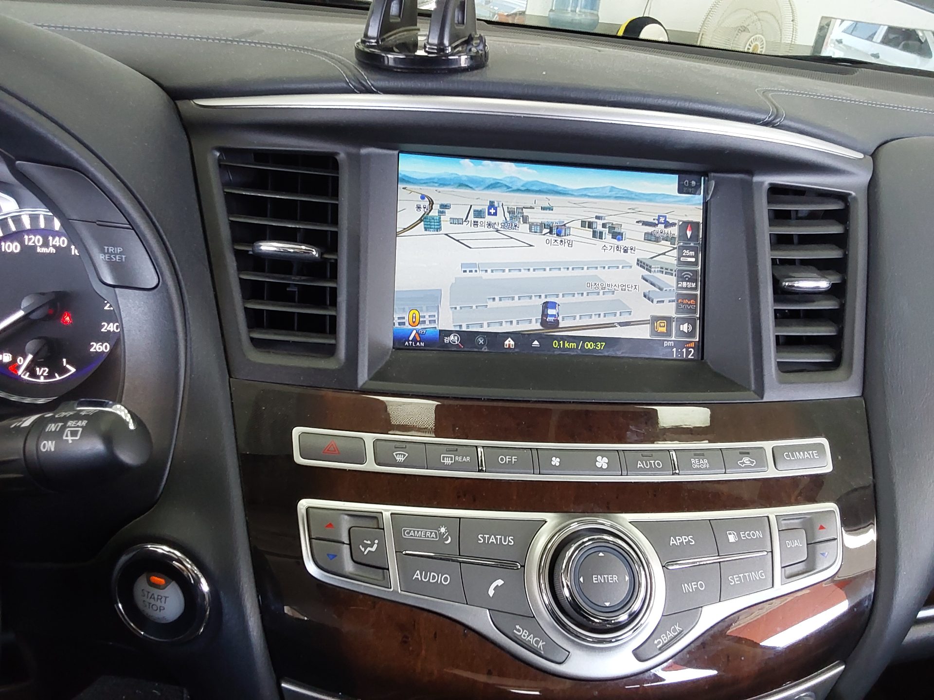 2017 - infiniti qx60
