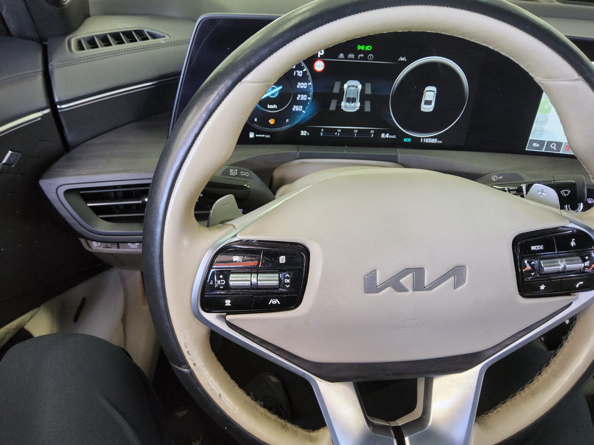 2022 - kia k8