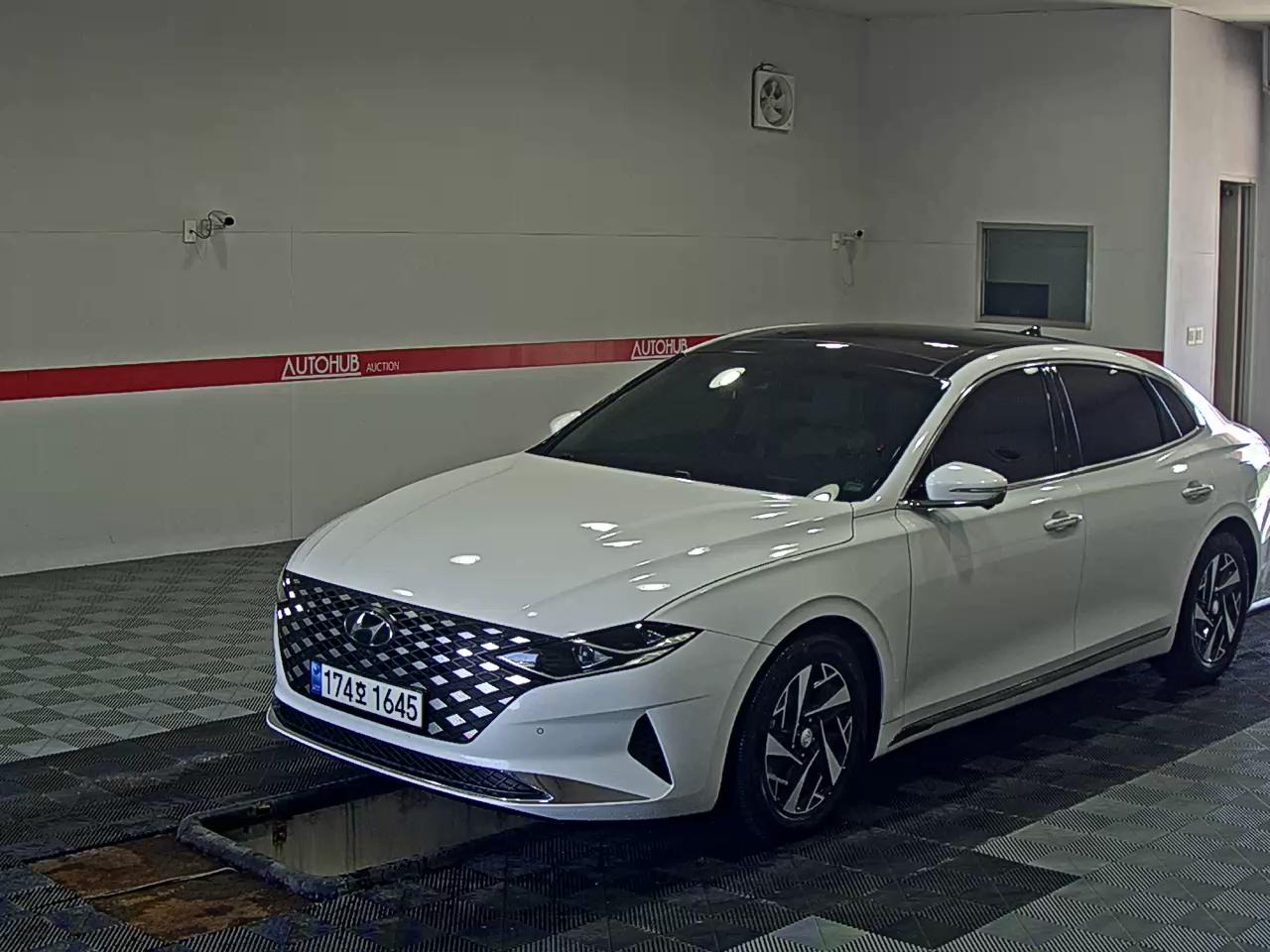 HYUNDAI GRANDEUR HEV