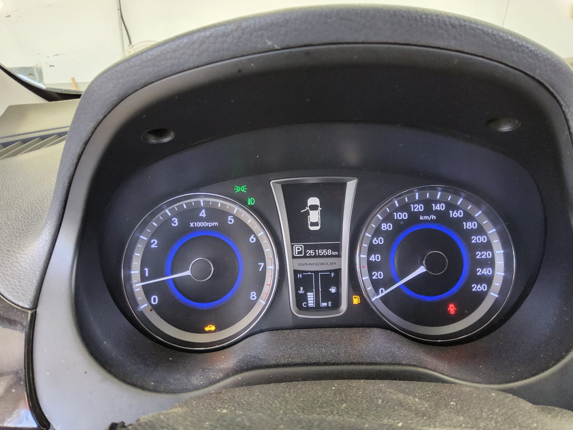 2014 - hyundai grandeur