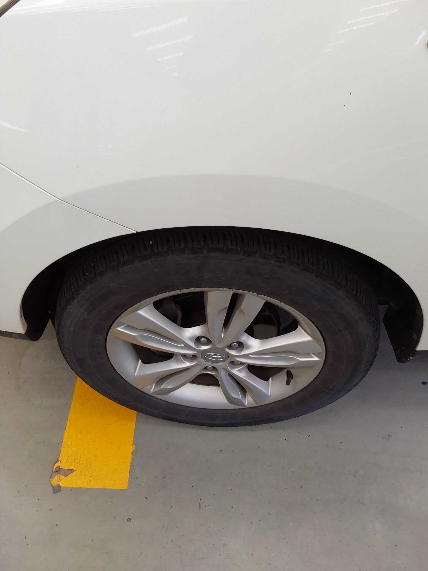 2010 - hyundai tucson