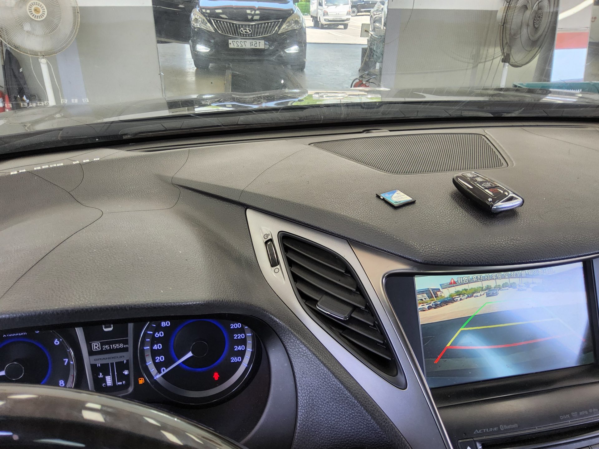 2014 - hyundai grandeur