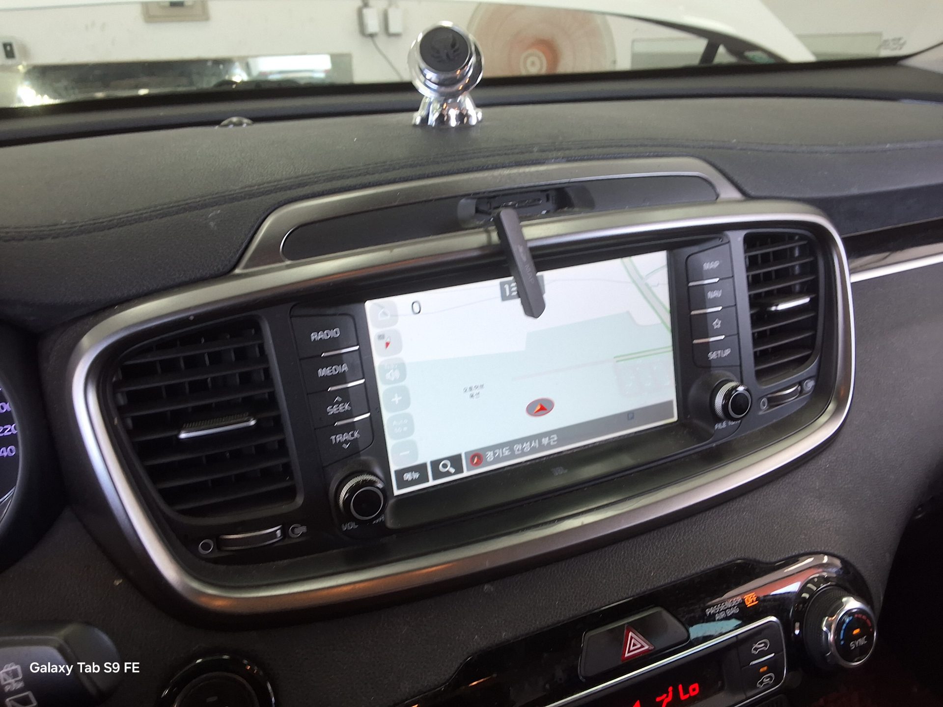 2019 - kia sorento