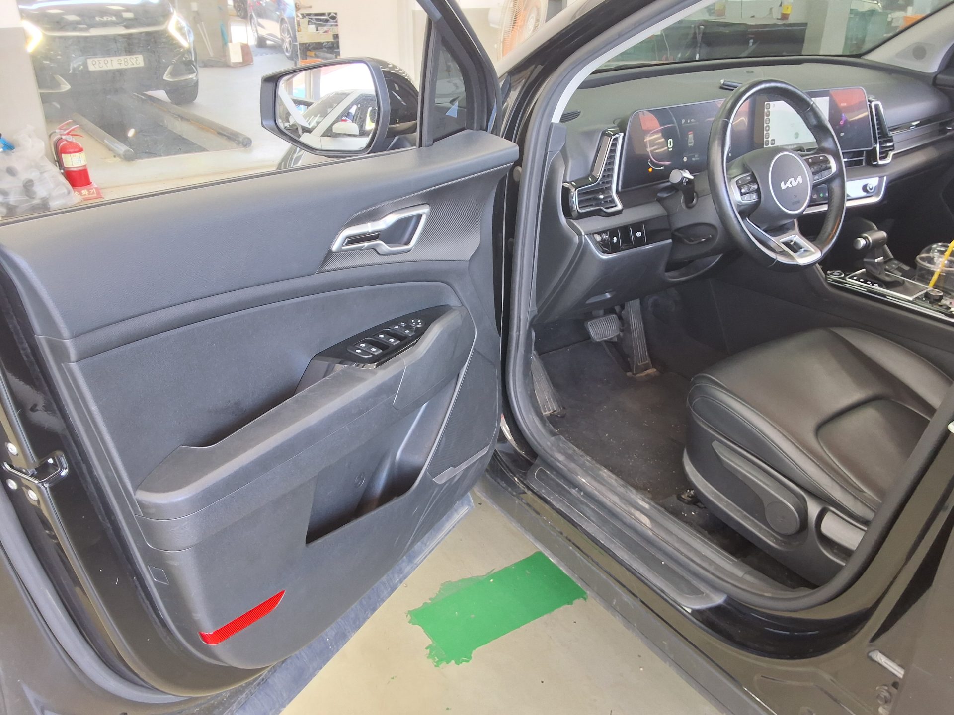2023 - kia sportage