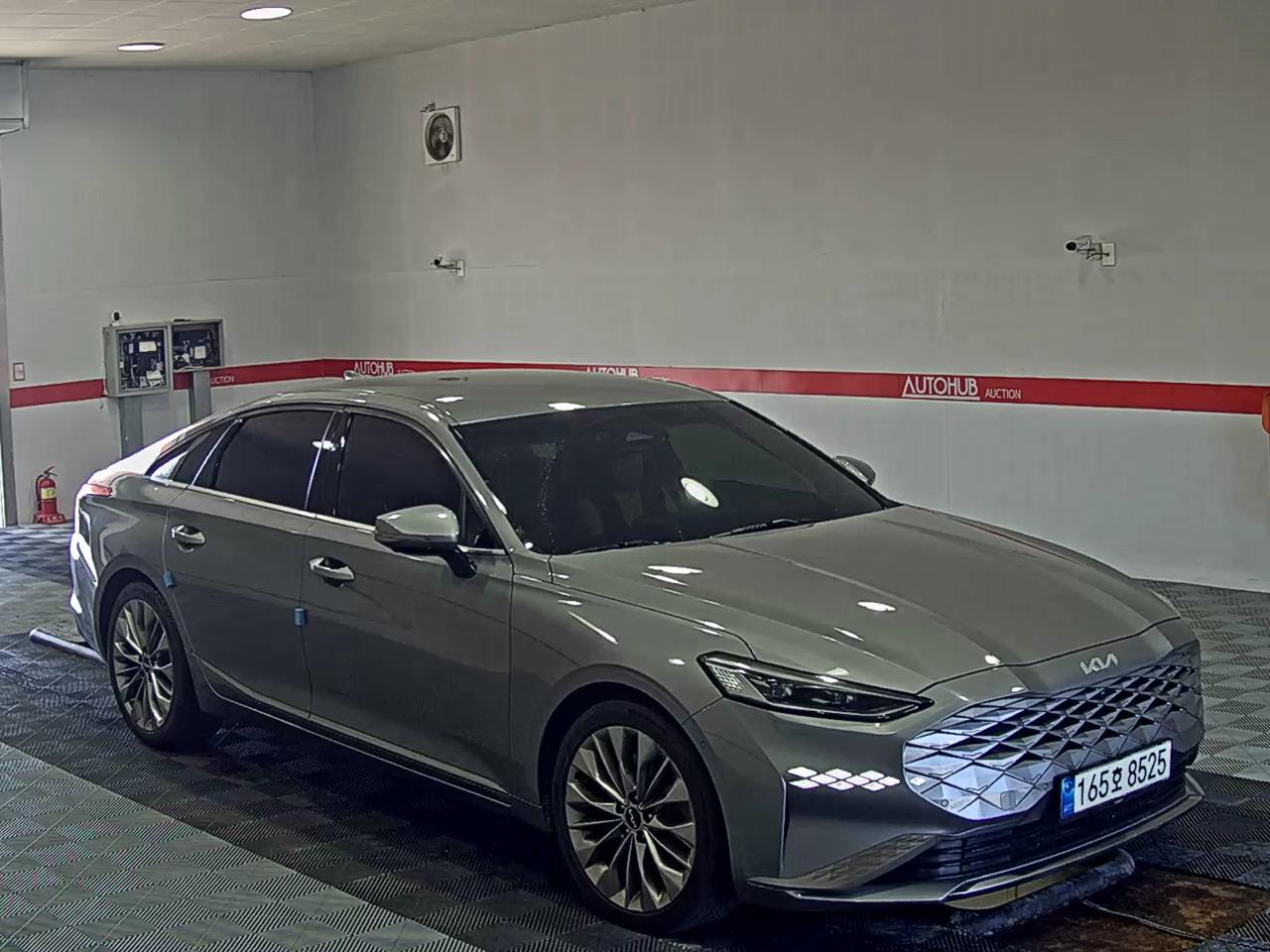 2022 - kia k8