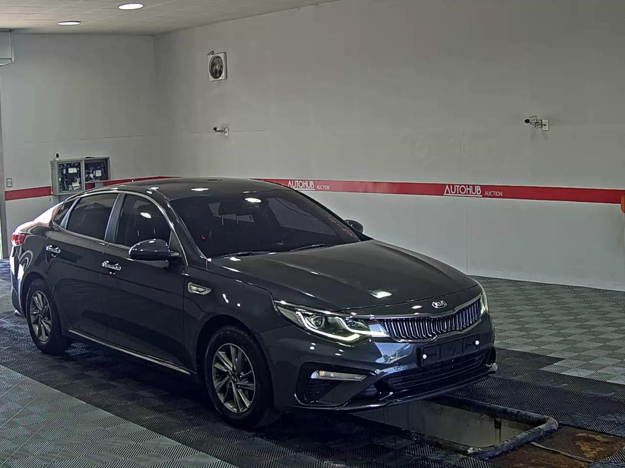 2020 - kia k5