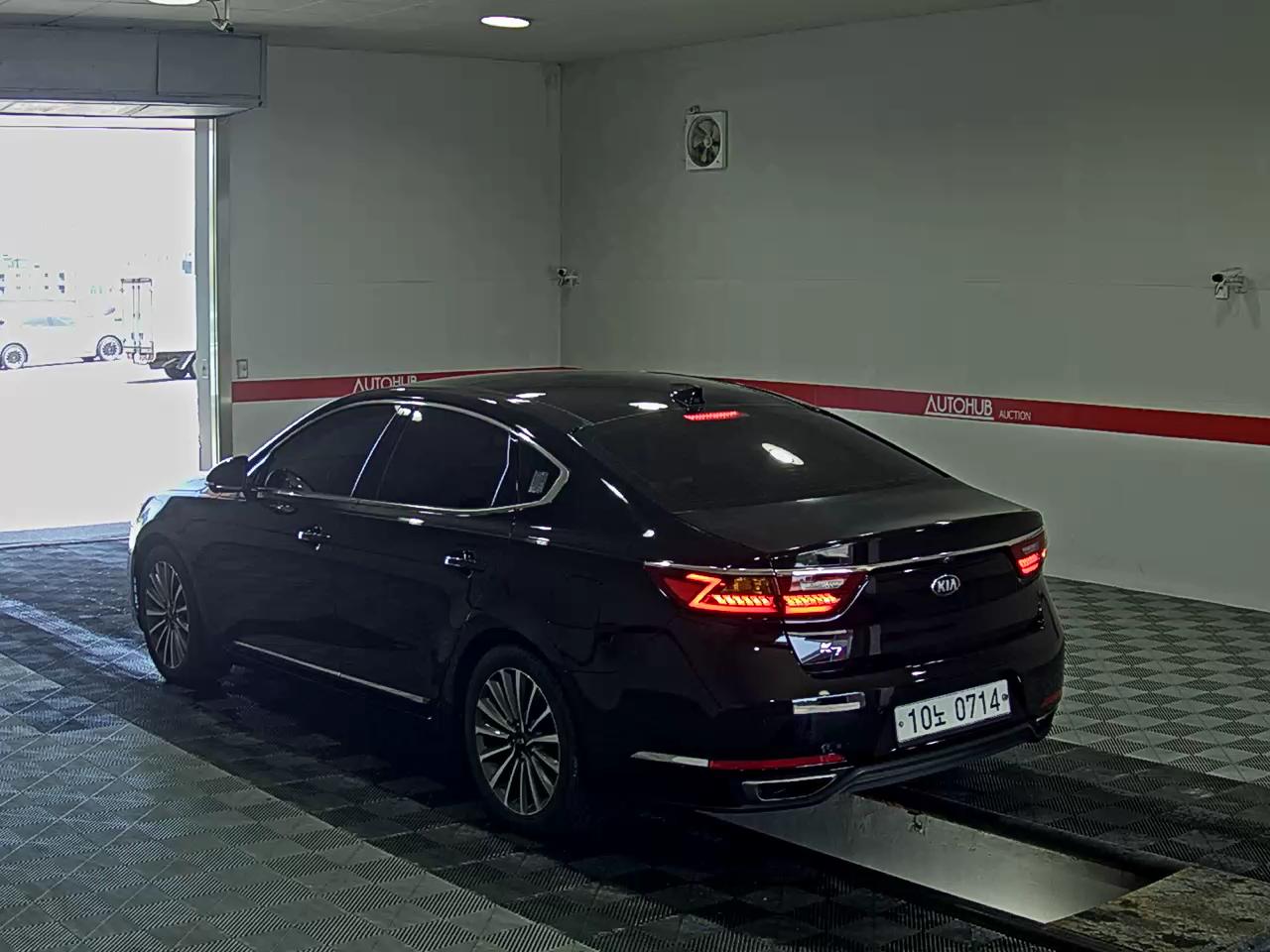 2016 - kia k7