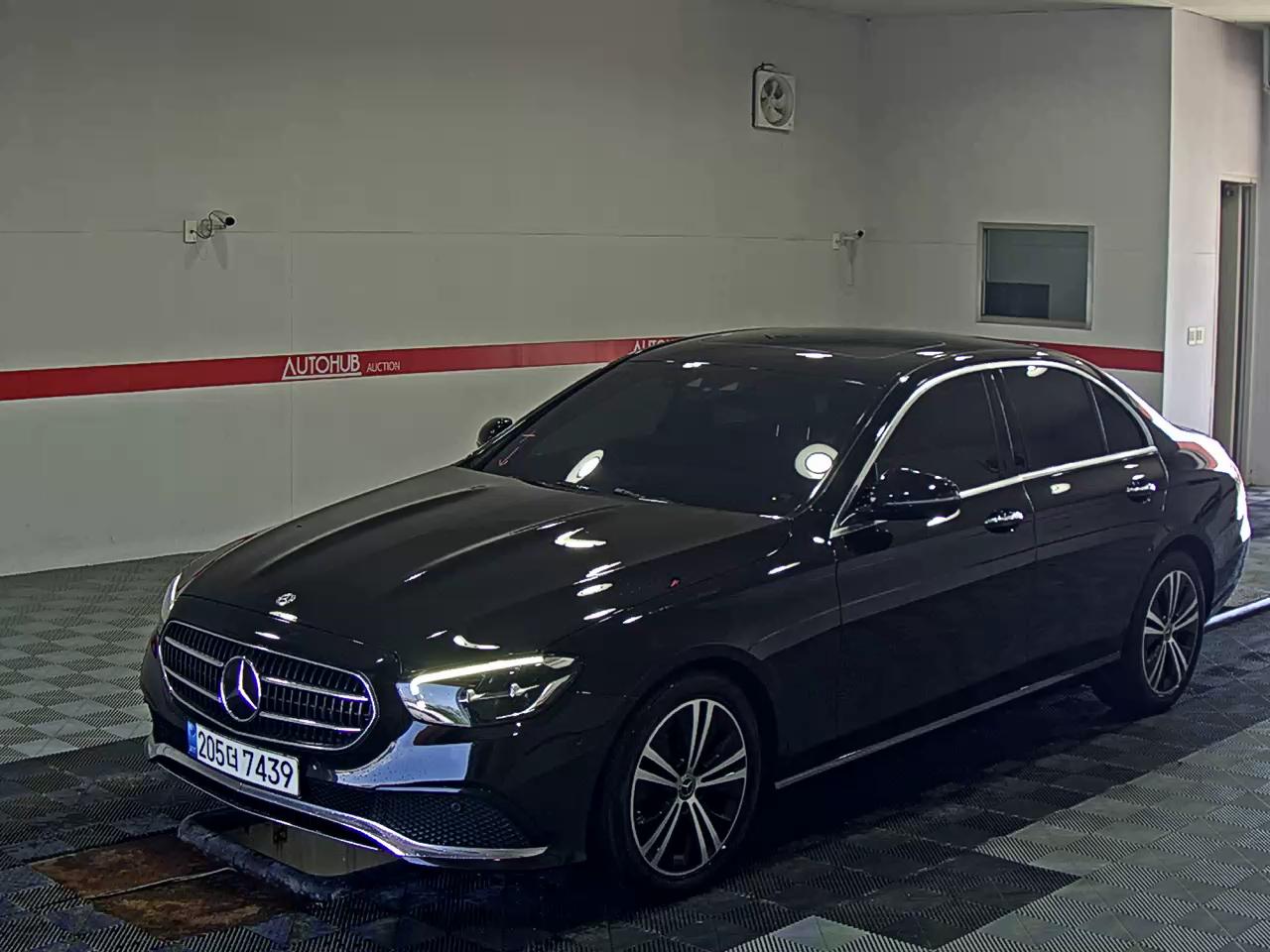 MERCEDES-BENZ CLASS (5TH GEN) E250 AVANTGARDE