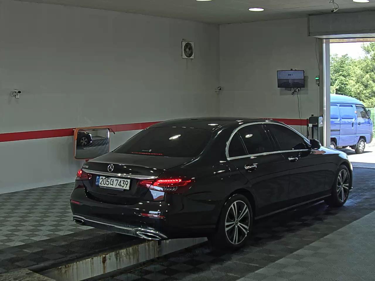 2021 - mercedes-benz e250
